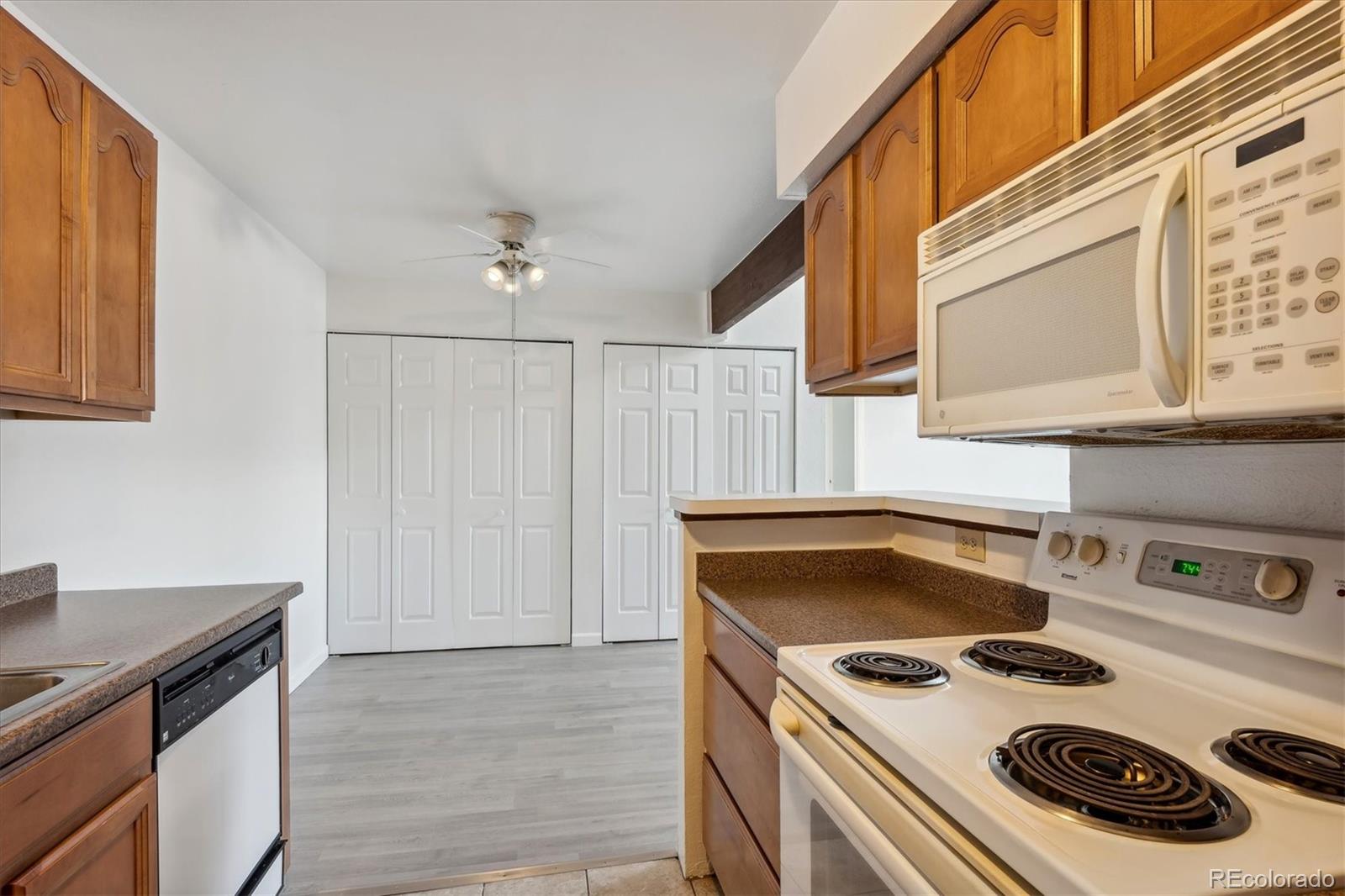 MLS Image #9 for 10150 e virginia avenue,denver, Colorado