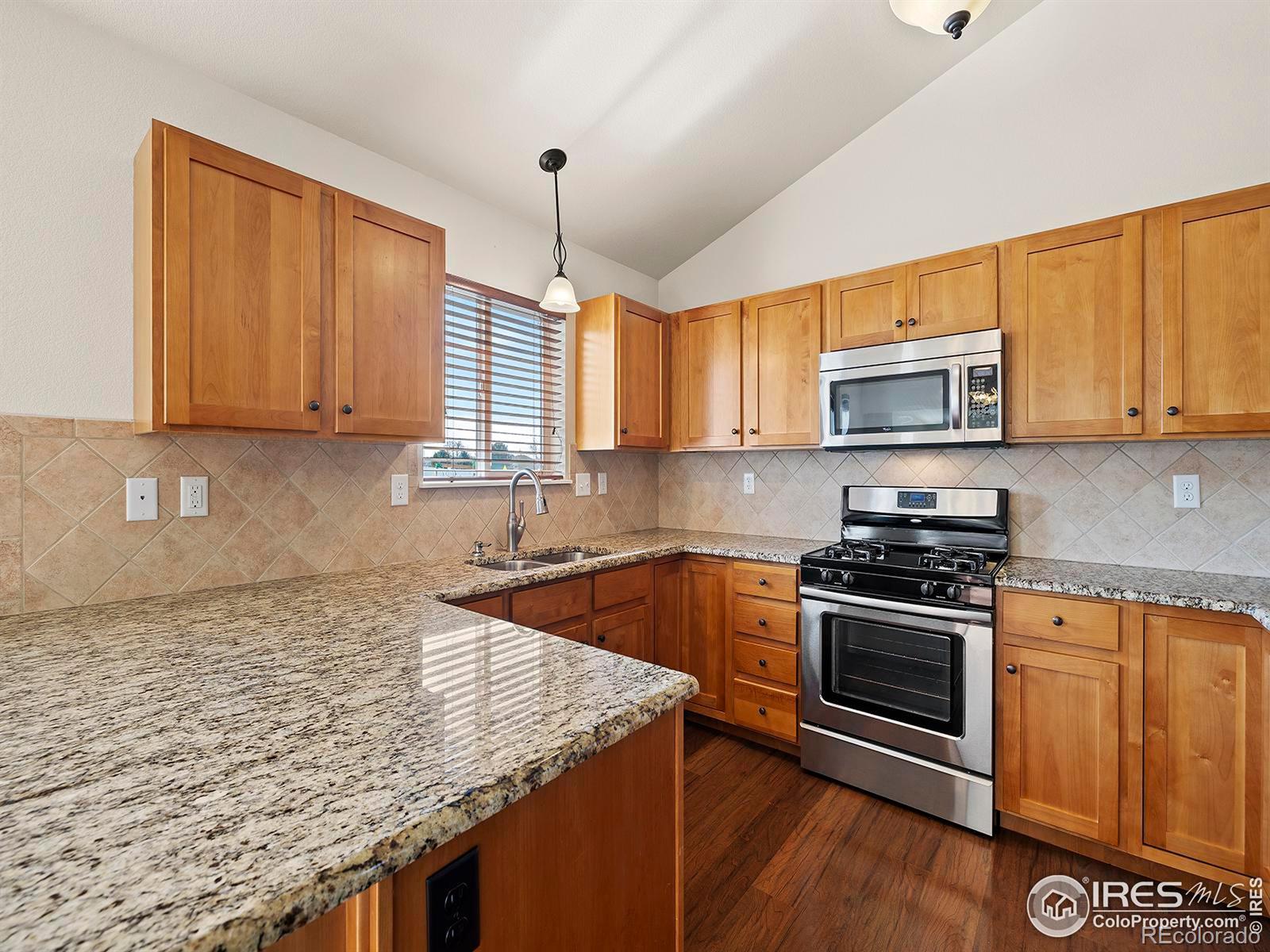 MLS Image #10 for 611  bighorn court,windsor, Colorado