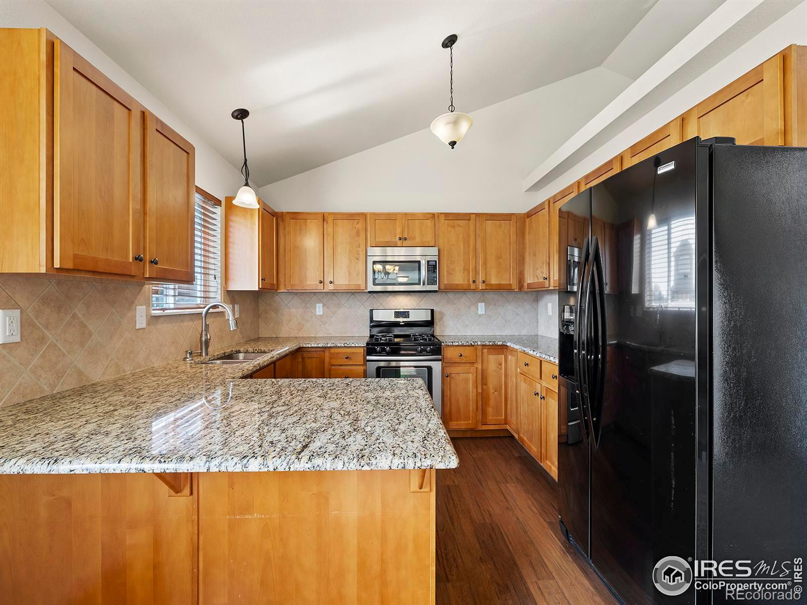 MLS Image #11 for 611  bighorn court,windsor, Colorado