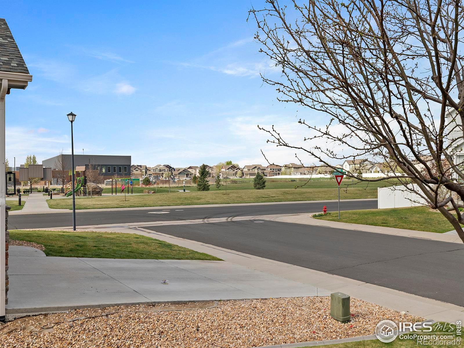 MLS Image #4 for 611  bighorn court,windsor, Colorado