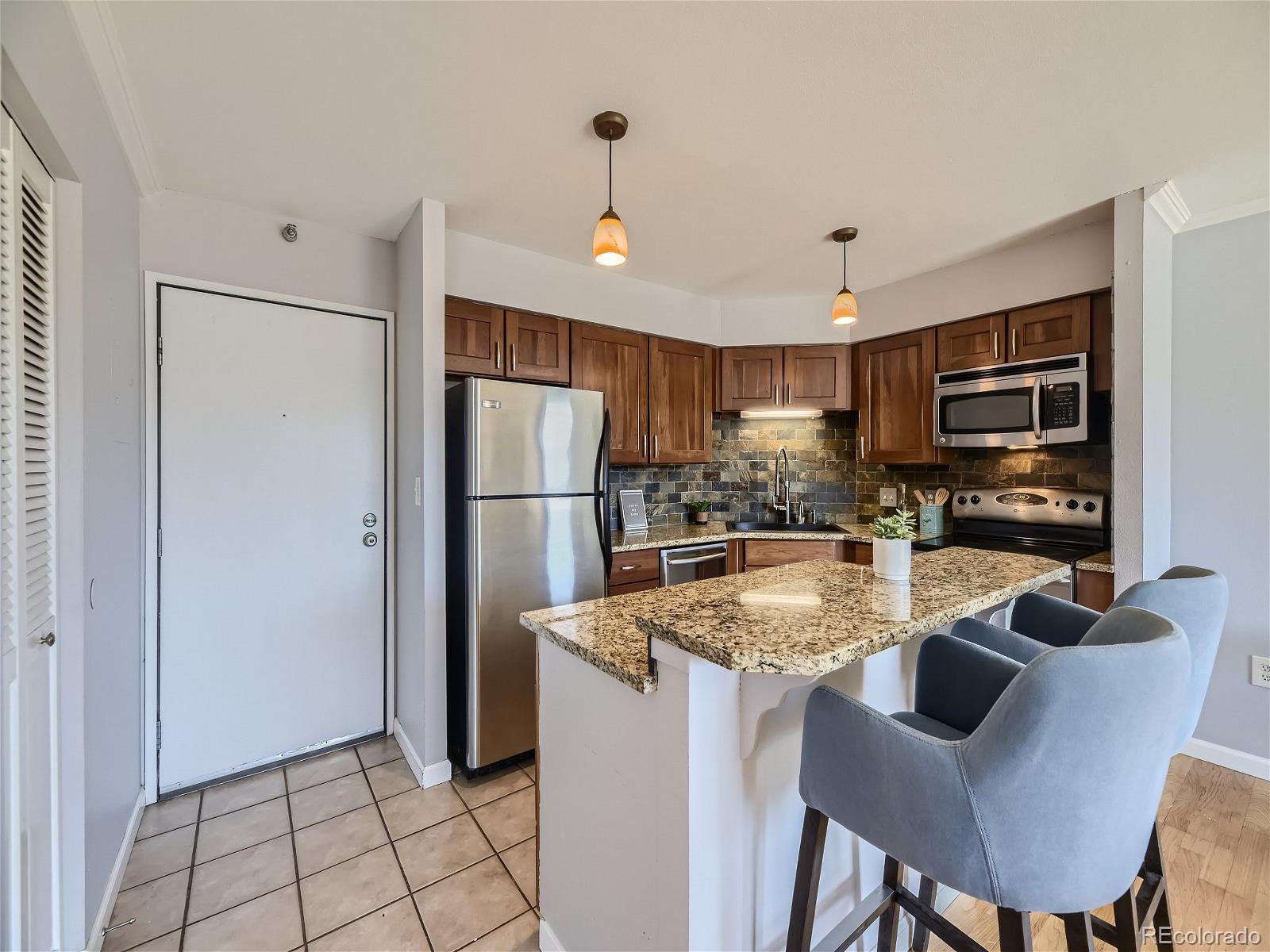 MLS Image #4 for 1301  speer boulevard,denver, Colorado