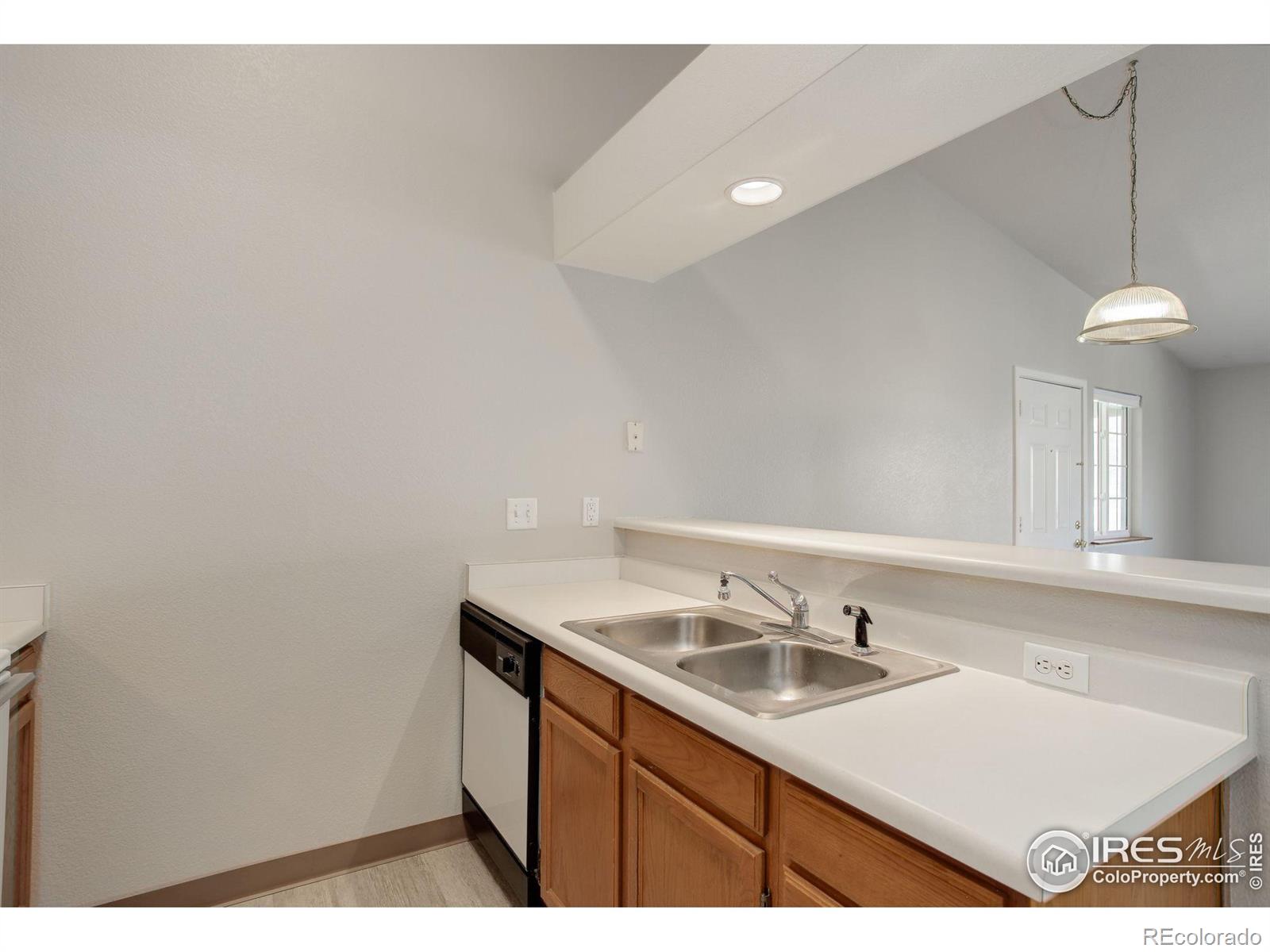 MLS Image #10 for 1225 w prospect road,fort collins, Colorado