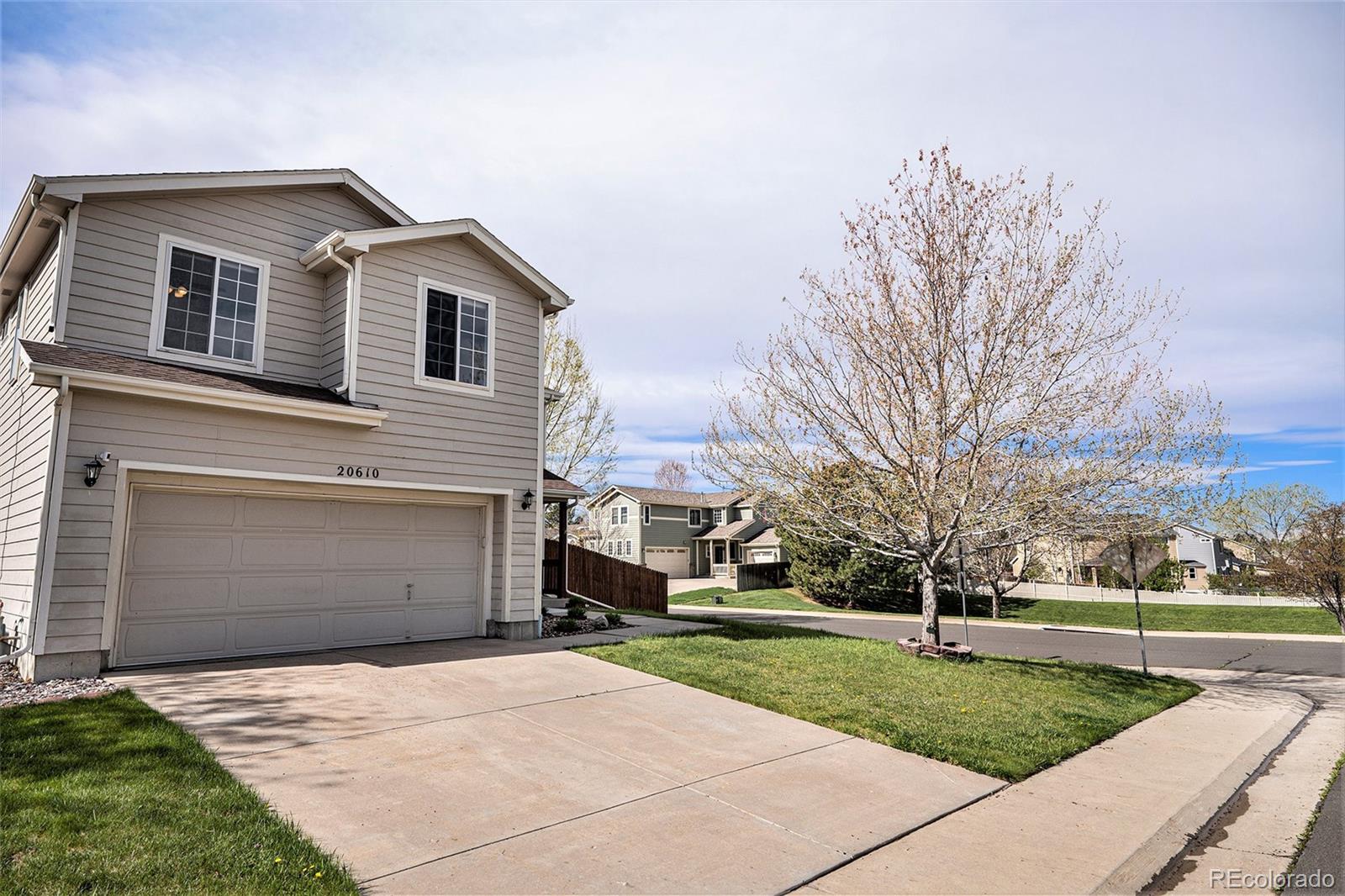 MLS Image #2 for 20610 e ithaca place,aurora, Colorado