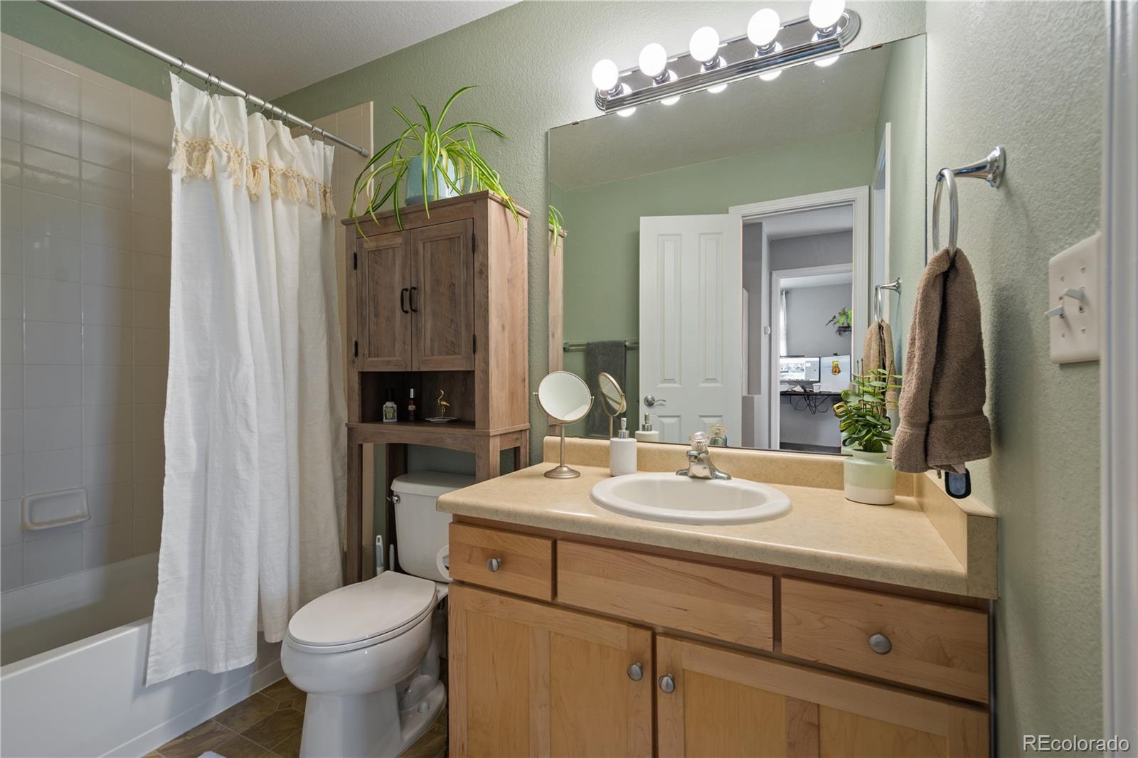 MLS Image #10 for 13255  holly street c,thornton, Colorado