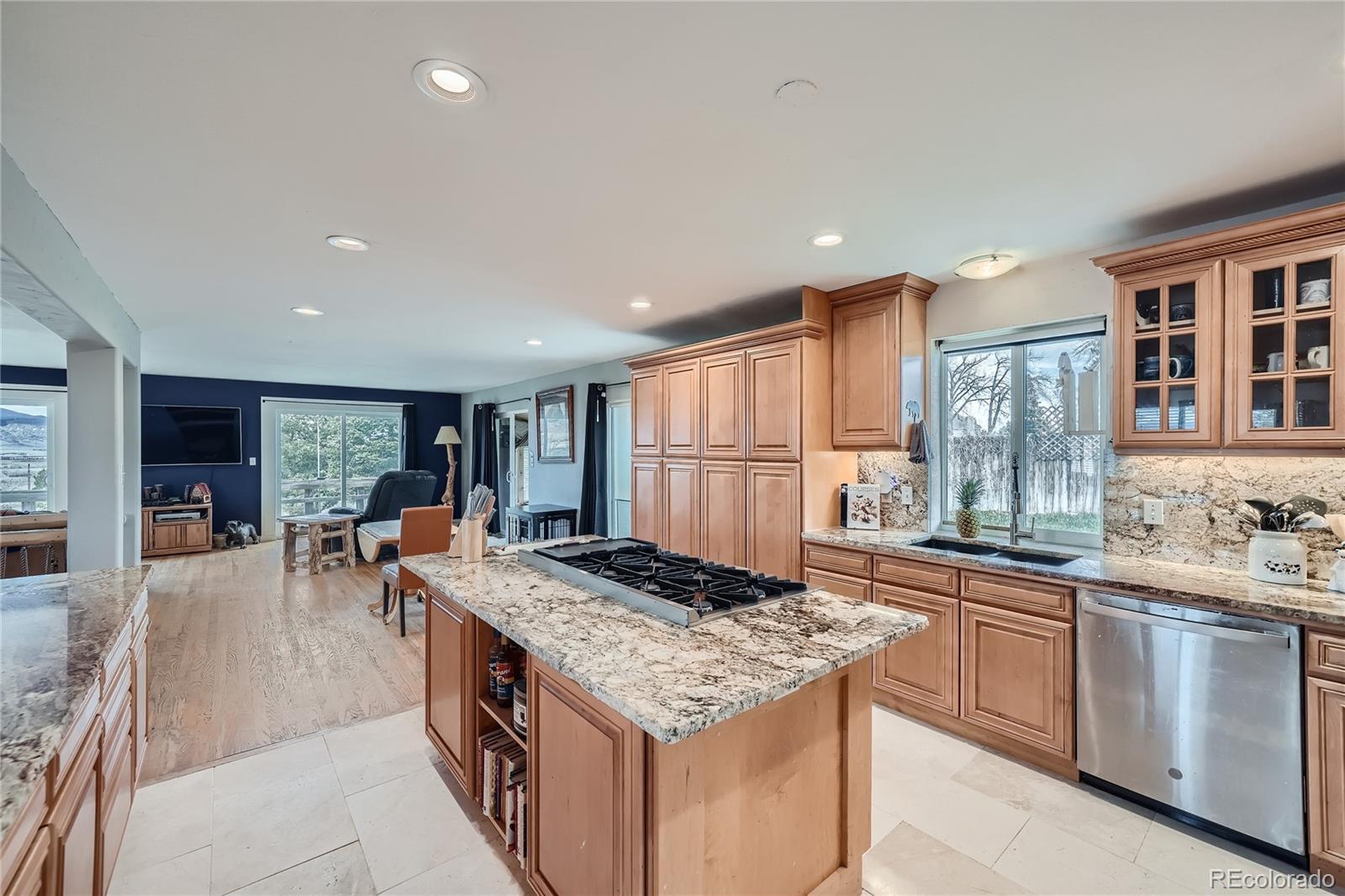 MLS Image #7 for 7216 w lakeside drive,littleton, Colorado