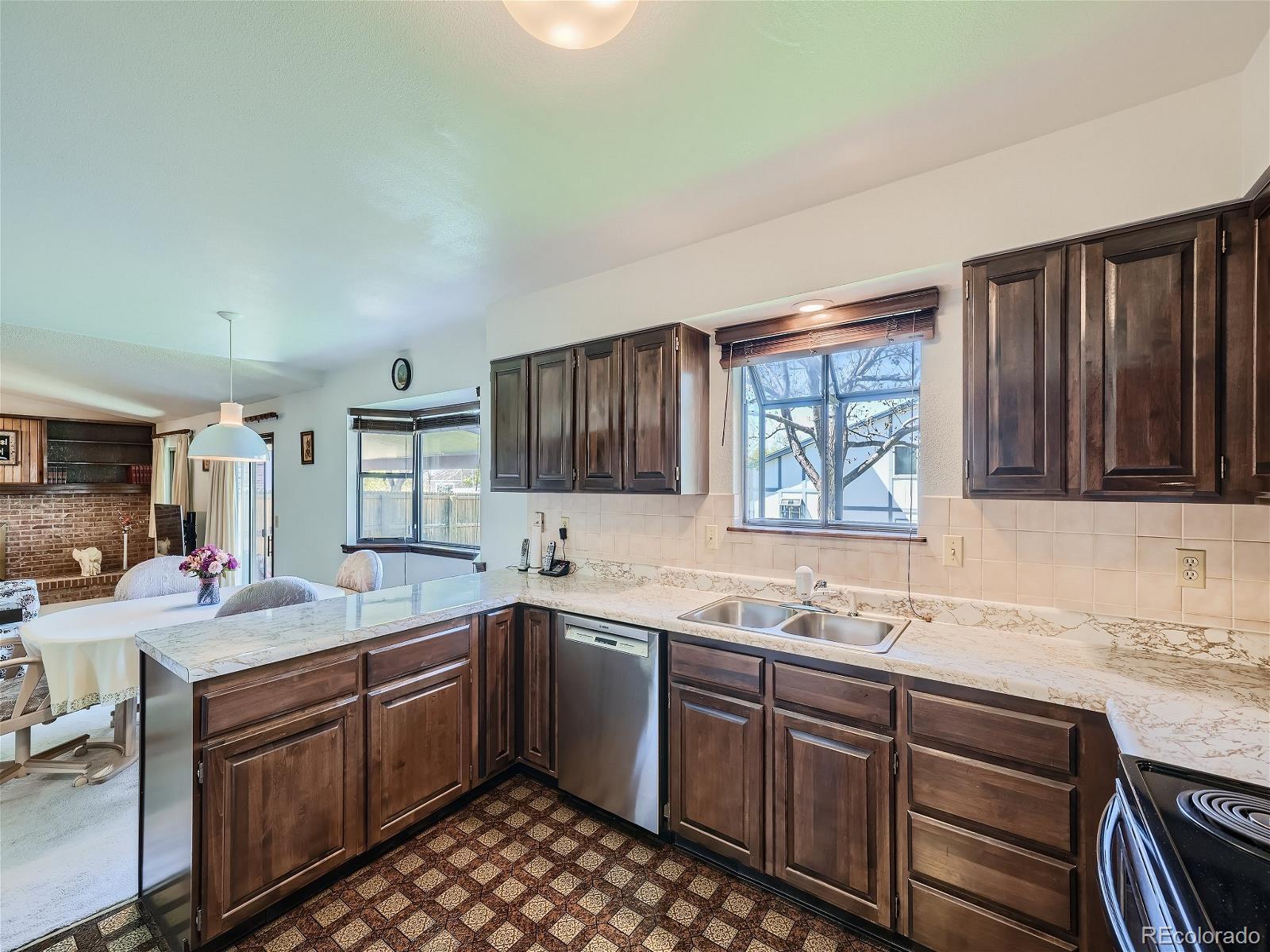 MLS Image #7 for 5117 s ventura way,centennial, Colorado