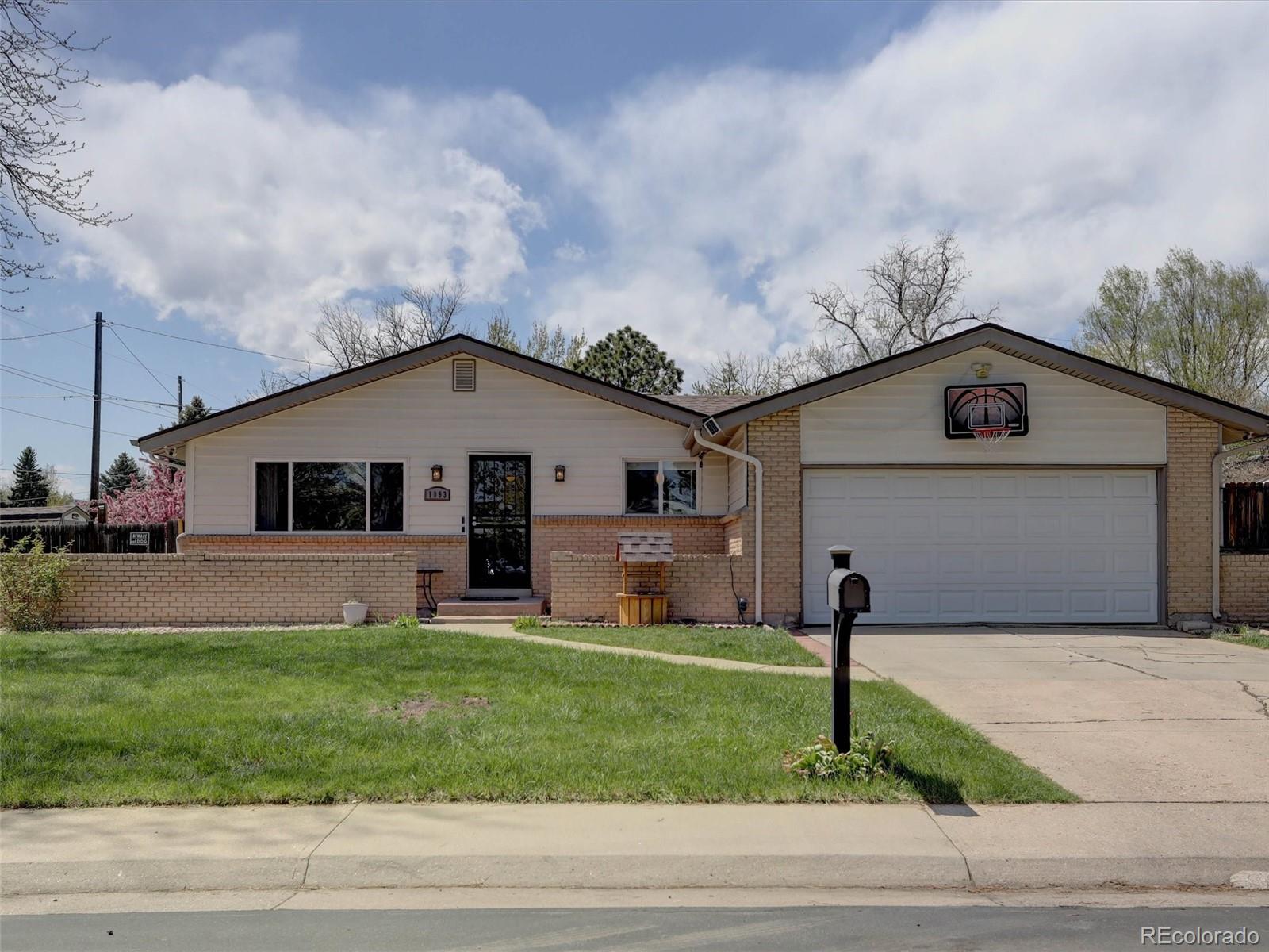 CMA Image for 1093 S Holland Street,Lakewood, Colorado