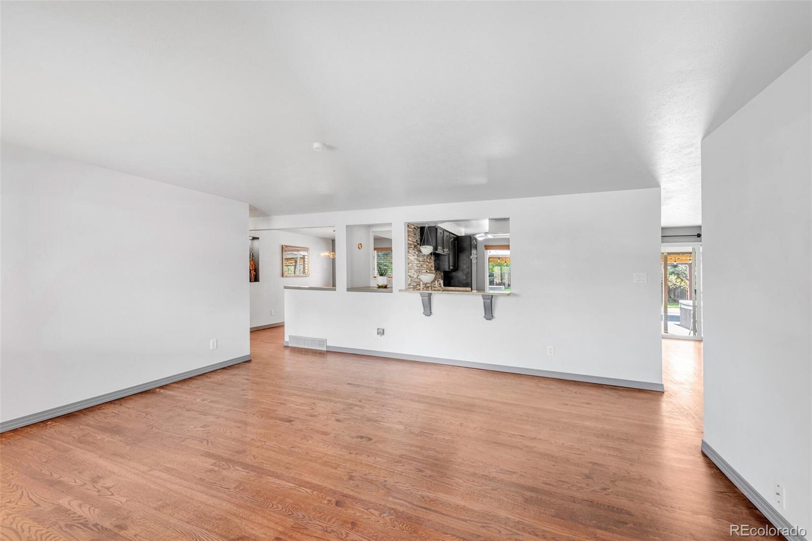 MLS Image #14 for 2877 s jay street,denver, Colorado