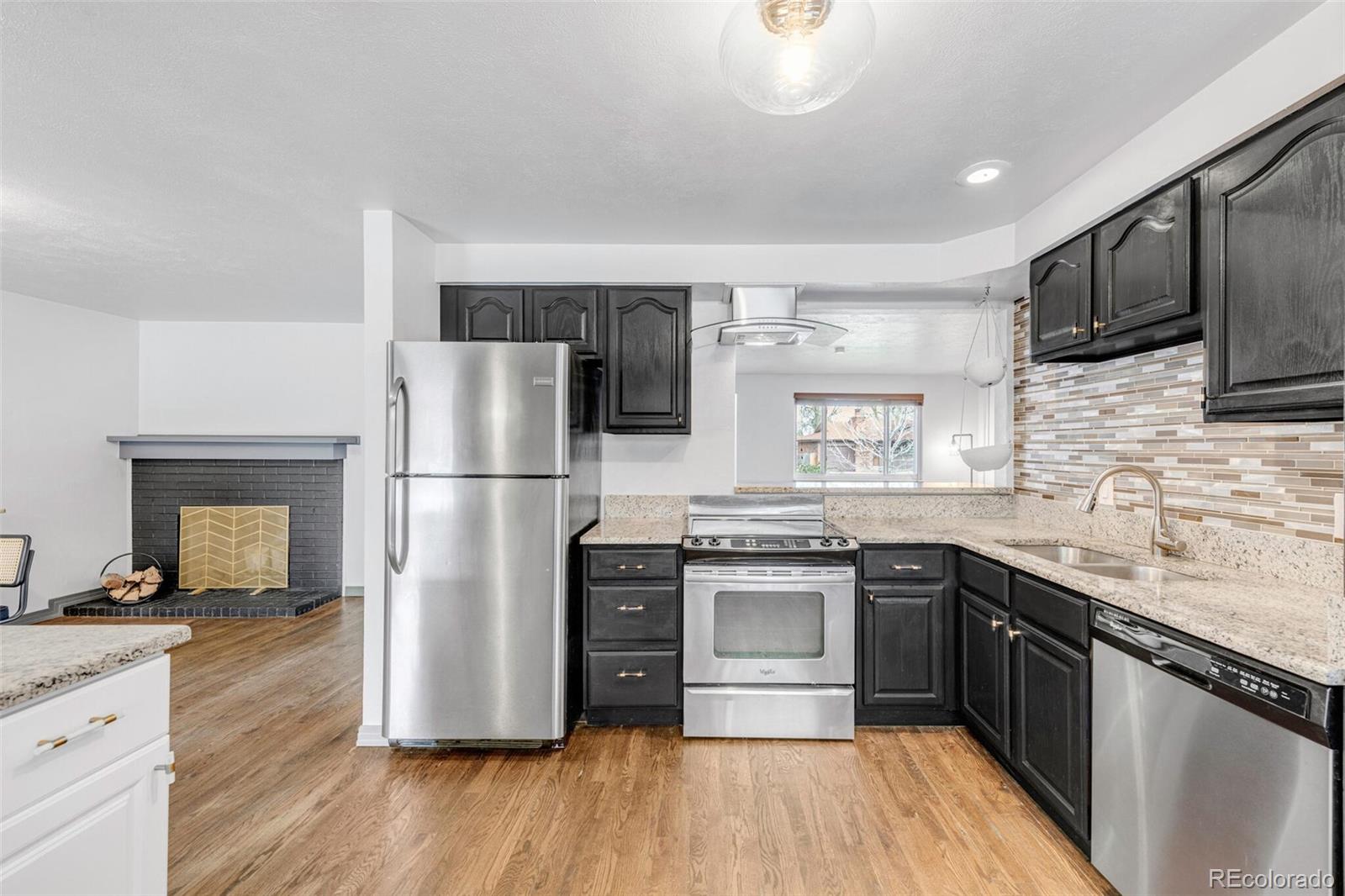 MLS Image #22 for 2877 s jay street,denver, Colorado