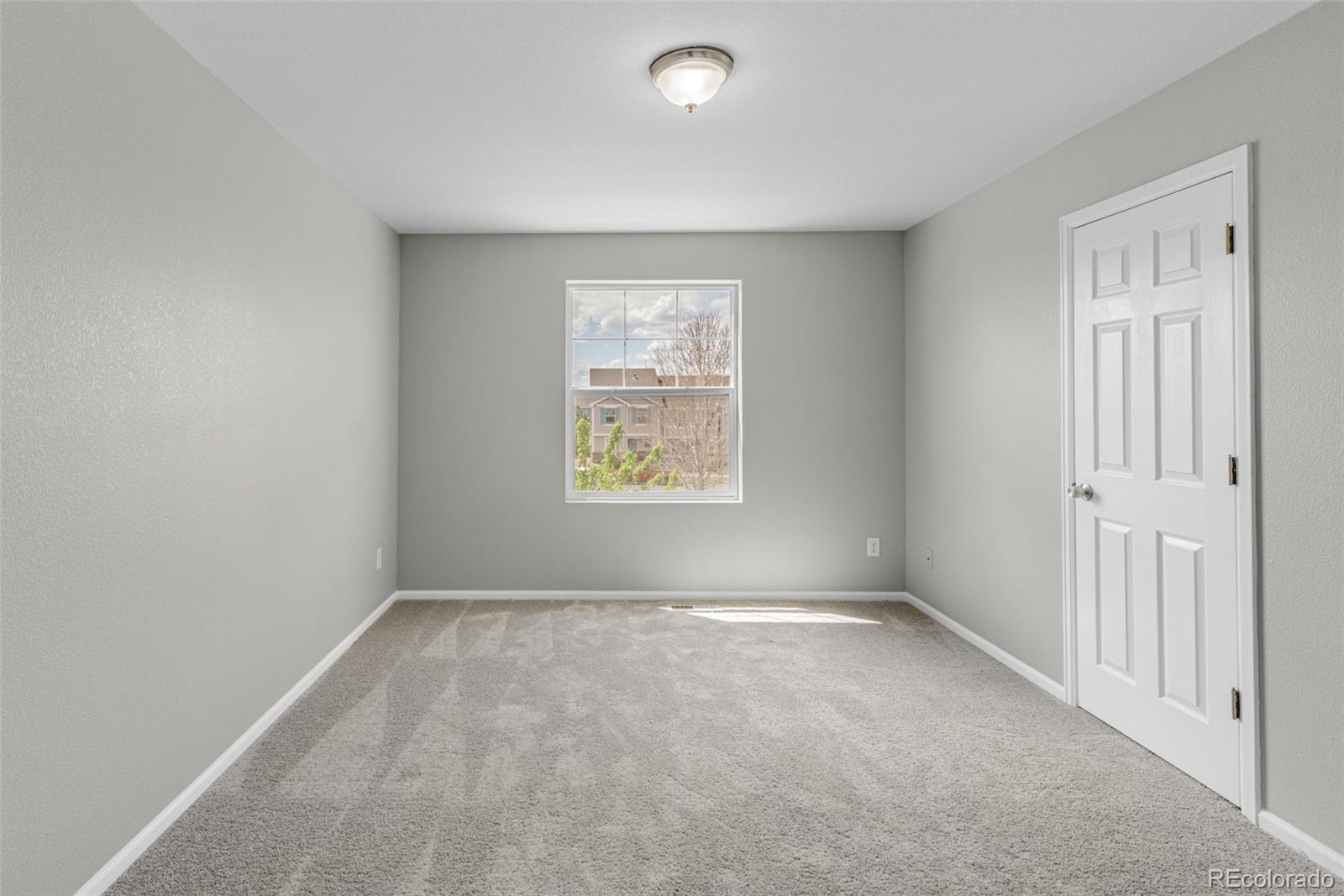 MLS Image #14 for 5758 n danube street,denver, Colorado