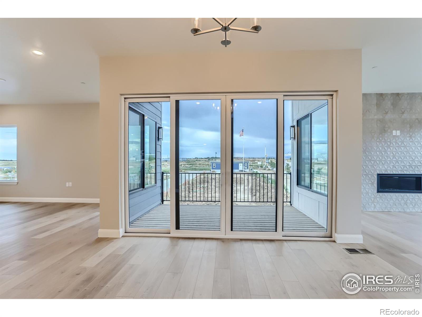 MLS Image #33 for 1765  peak loop,broomfield, Colorado