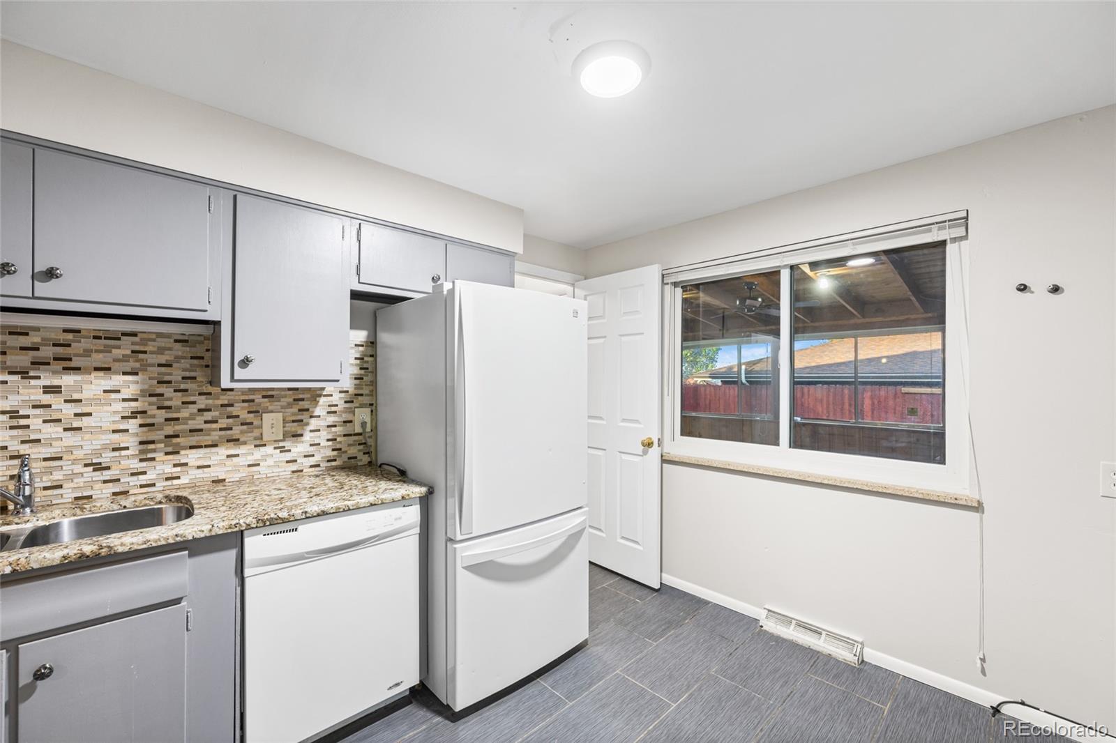 MLS Image #7 for 3485 w mississippi avenue,denver, Colorado