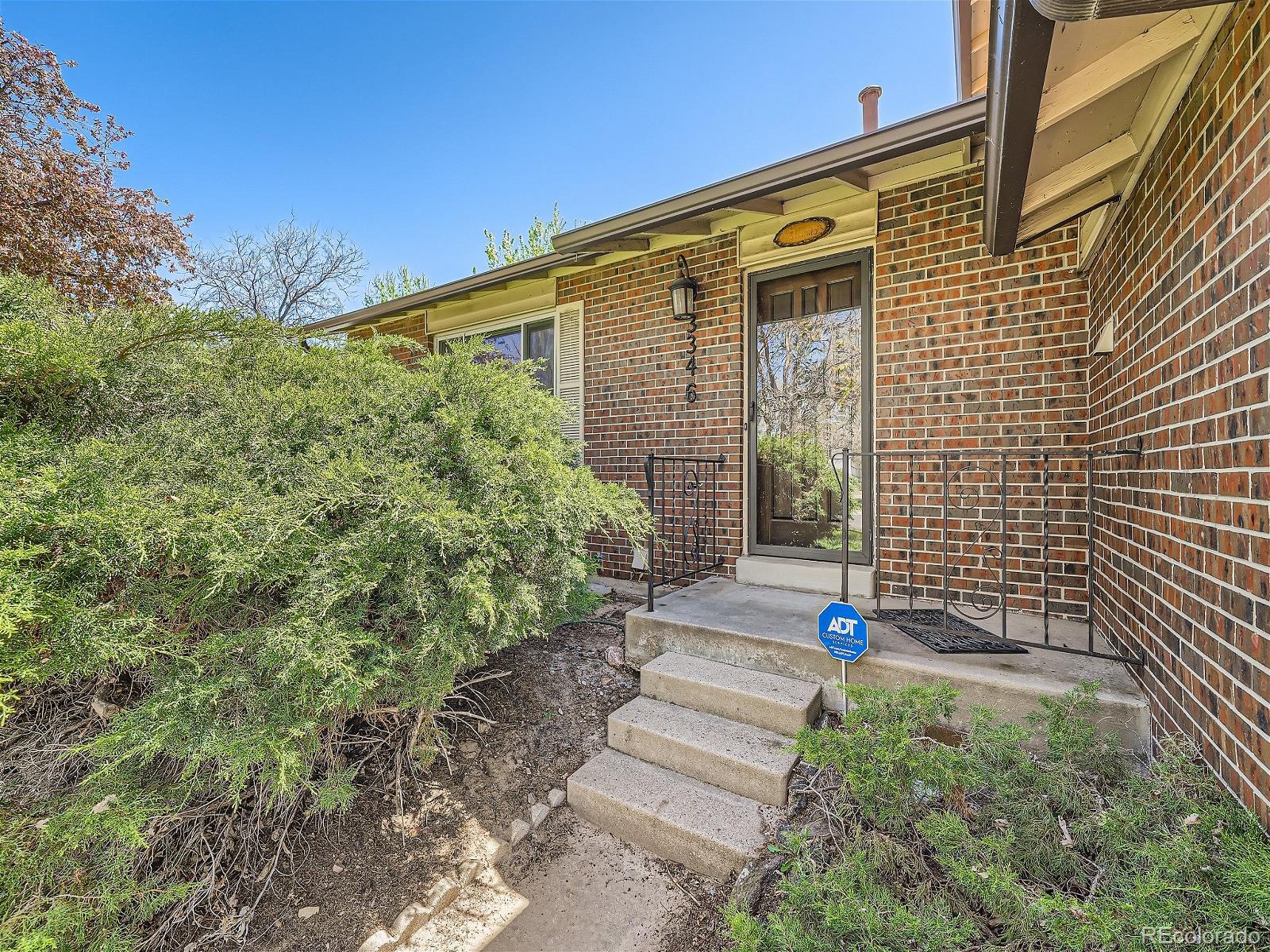 MLS Image #2 for 3346 s kittredge street,aurora, Colorado