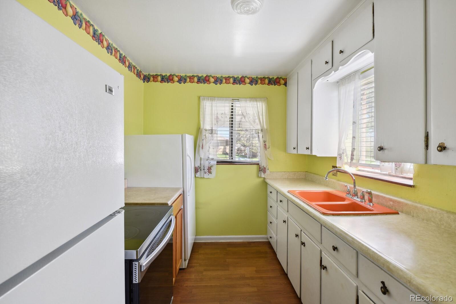 MLS Image #10 for 3033  leyden street,denver, Colorado