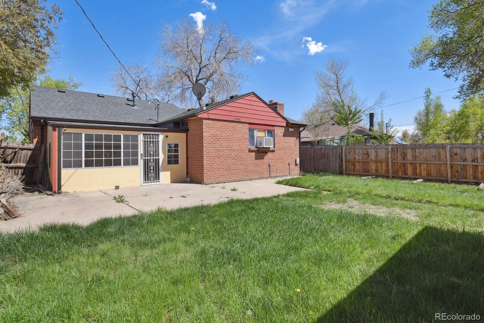 MLS Image #23 for 3033  leyden street,denver, Colorado