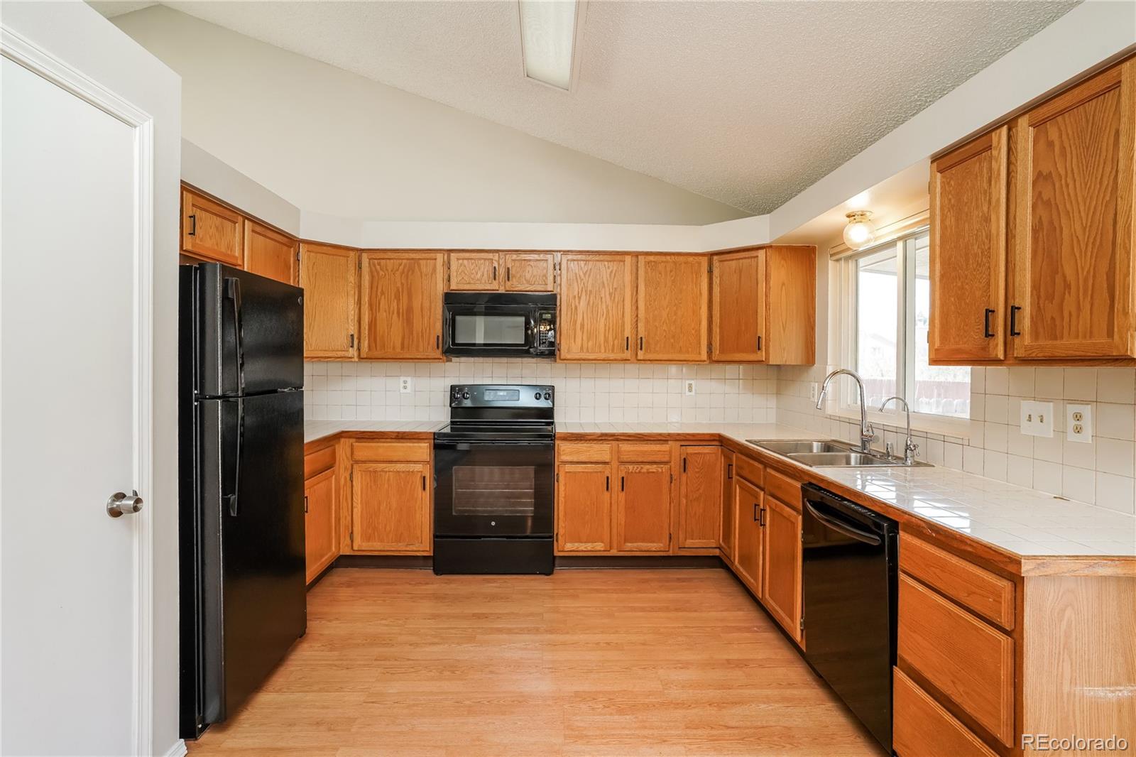 MLS Image #3 for 6634  sproul lane,colorado springs, Colorado