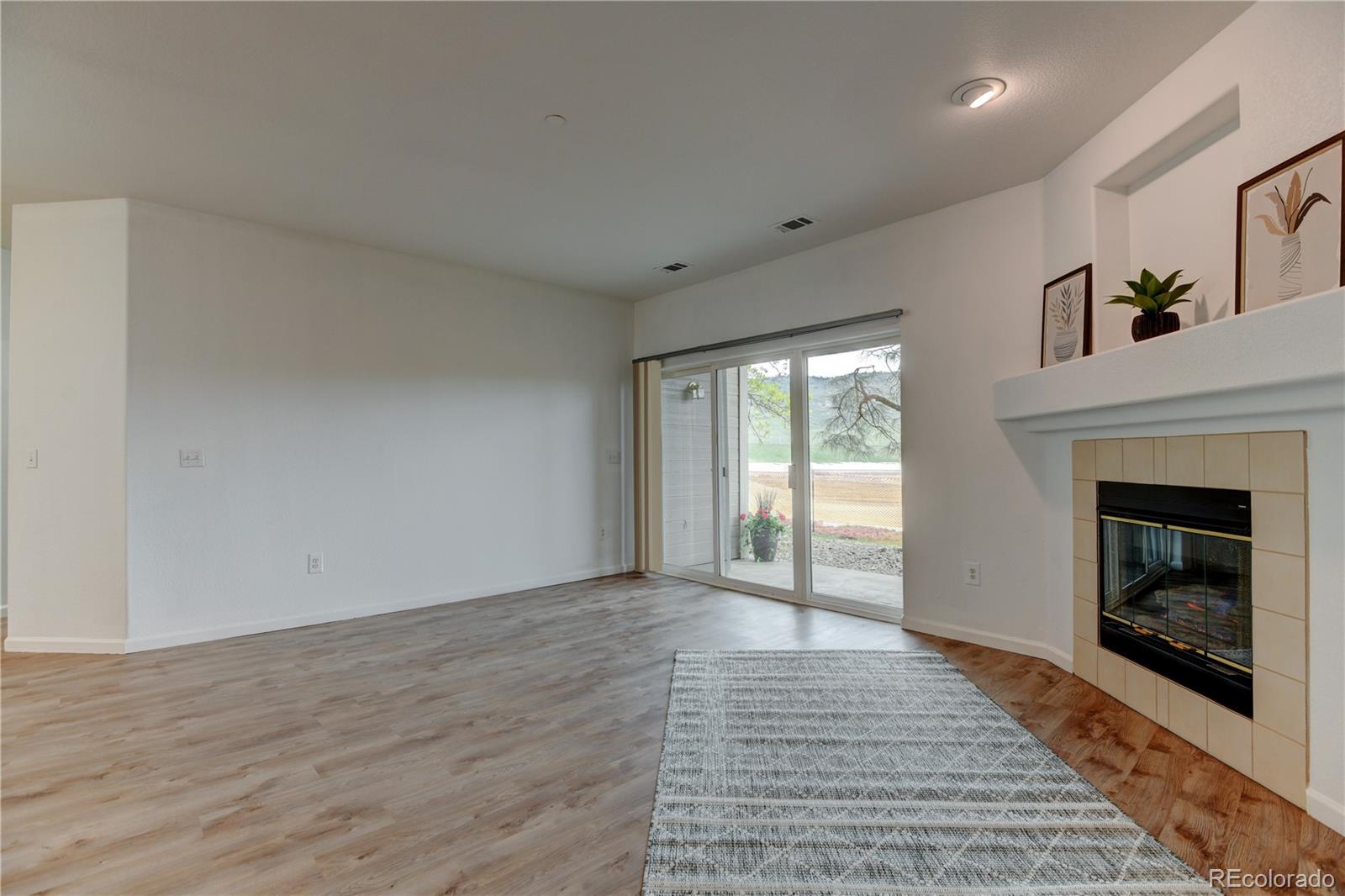 MLS Image #7 for 7349 s alkire street 104,littleton, Colorado