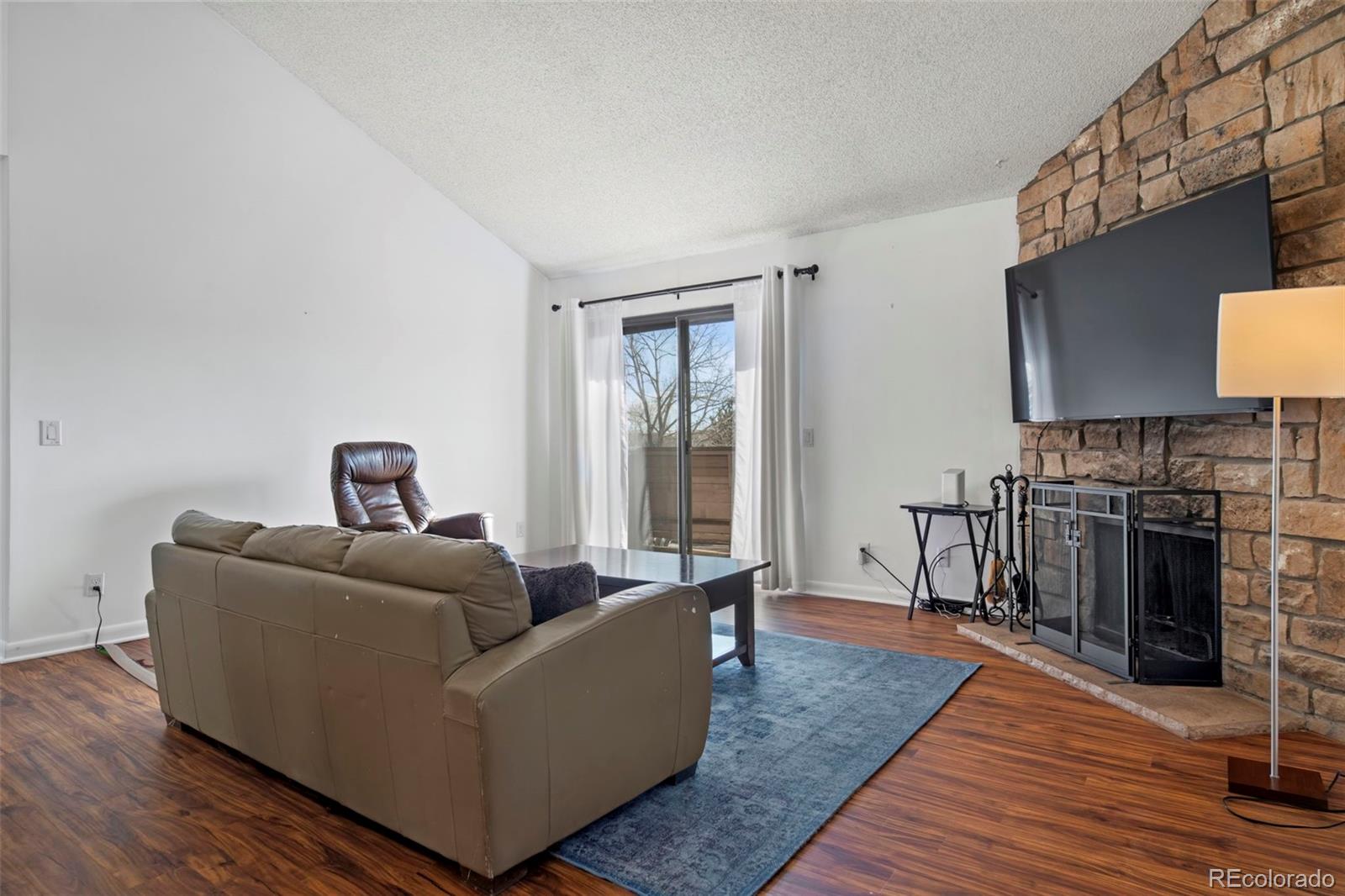 MLS Image #2 for 209  wright street 304,lakewood, Colorado