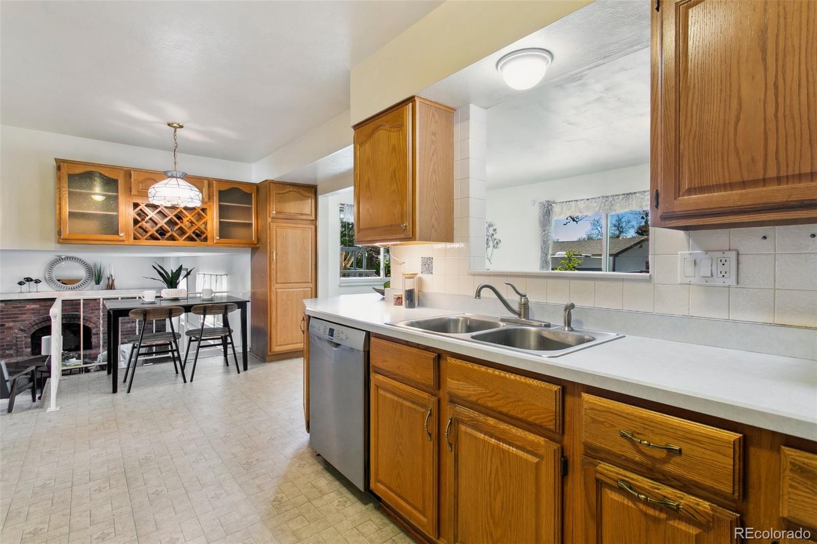 MLS Image #3 for 4025 n carefree circle,colorado springs, Colorado