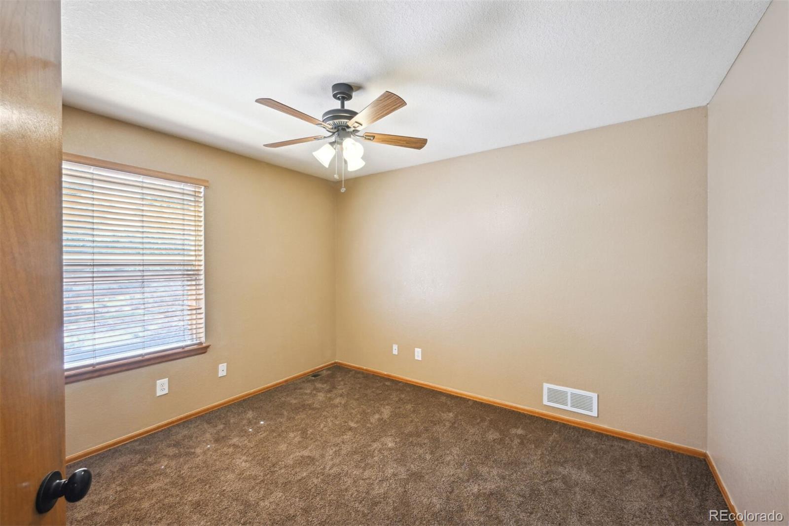 MLS Image #15 for 4912  yates circle,broomfield, Colorado