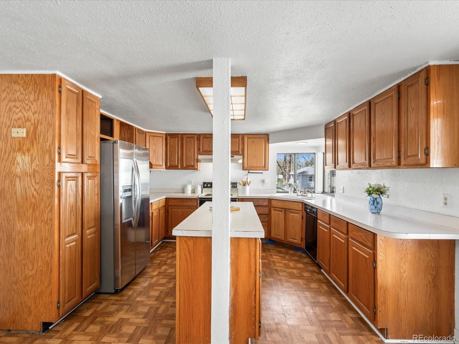 MLS Image #5 for 908 w tufts avenue,englewood, Colorado