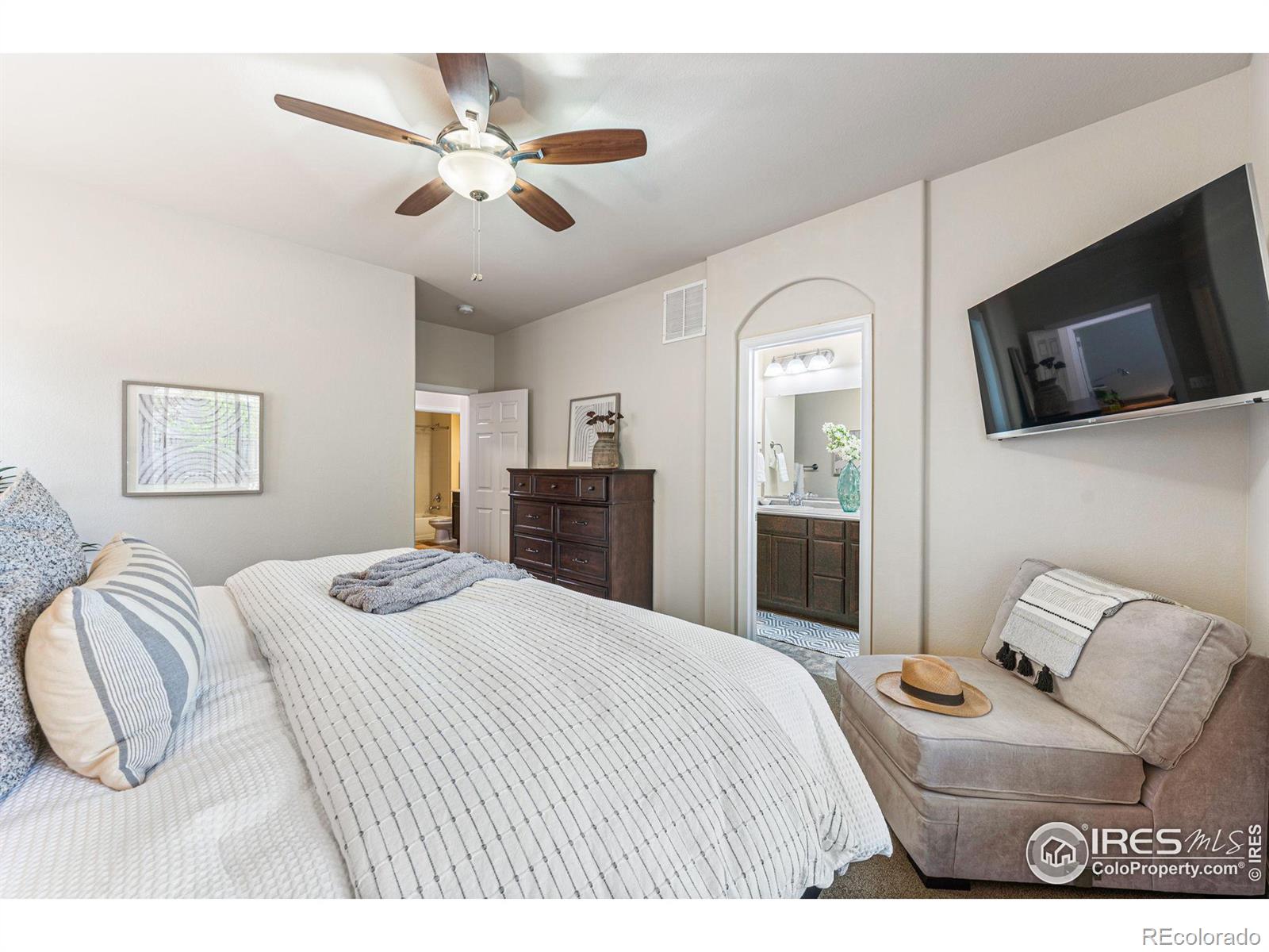 MLS Image #15 for 787  westcliff drive,lafayette, Colorado