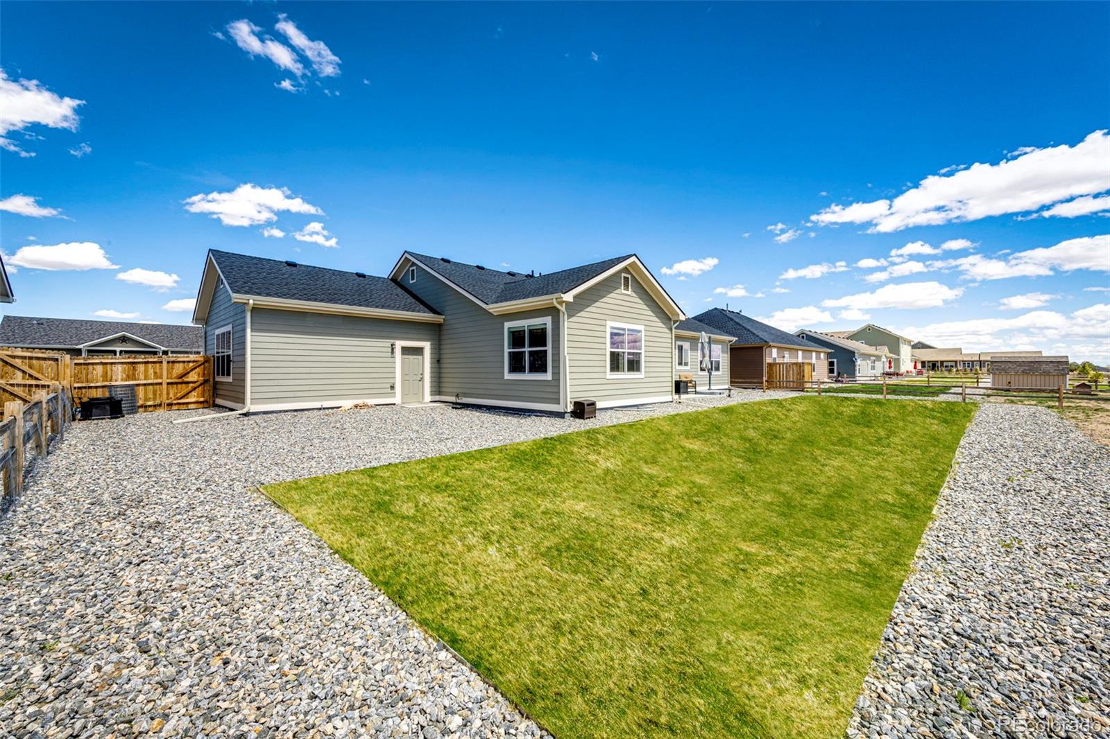 MLS Image #3 for 56398 e 22nd place,strasburg, Colorado