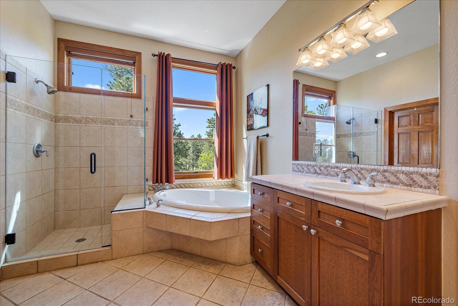 MLS Image #24 for 922  parkcliff lane,castle pines, Colorado