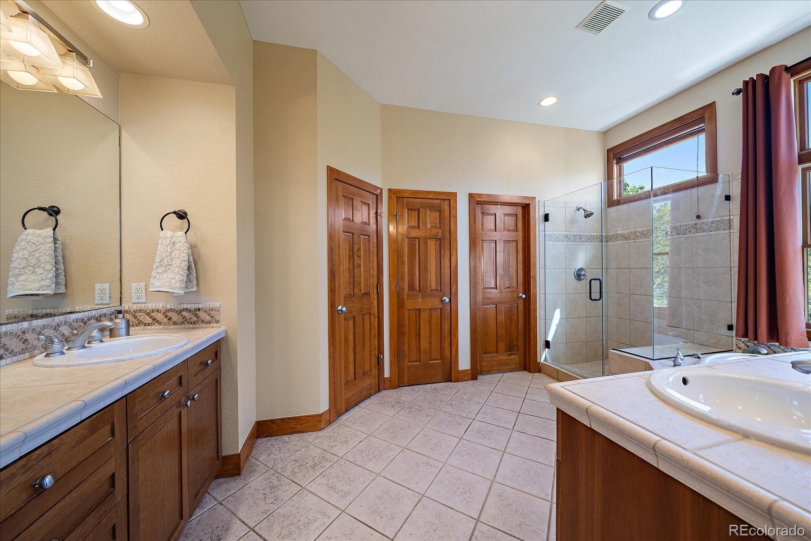 MLS Image #25 for 922  parkcliff lane,castle pines, Colorado