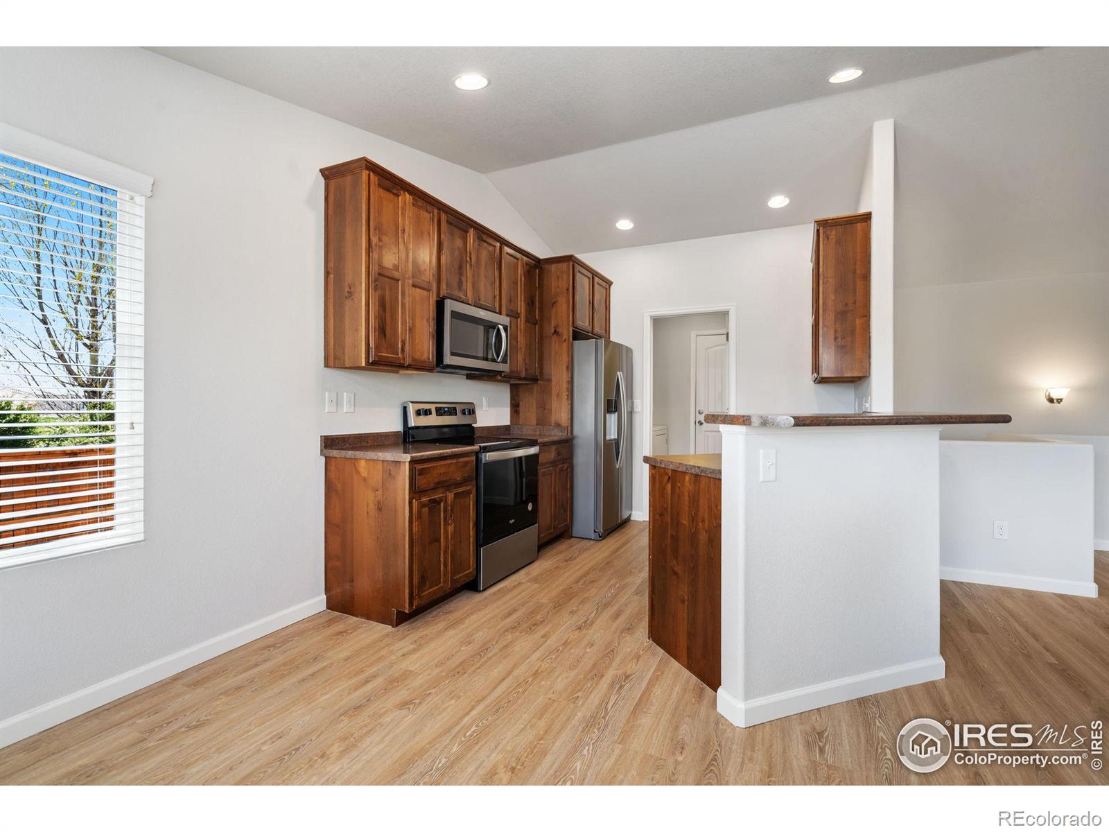 MLS Image #5 for 2132  virgo circle,loveland, Colorado