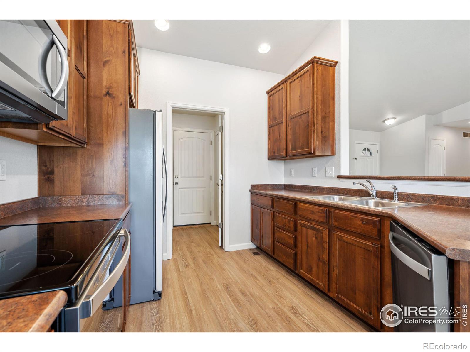 MLS Image #6 for 2132  virgo circle,loveland, Colorado