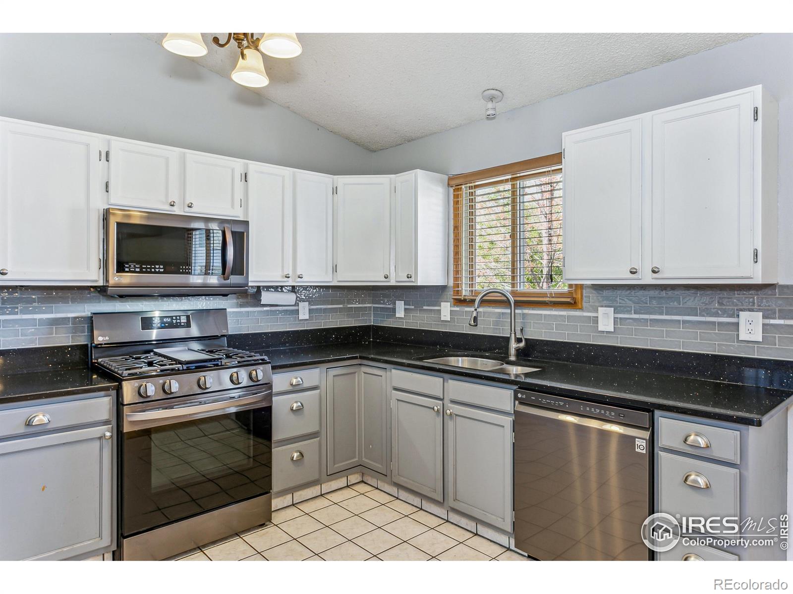 MLS Image #13 for 2605 e redbud drive,loveland, Colorado