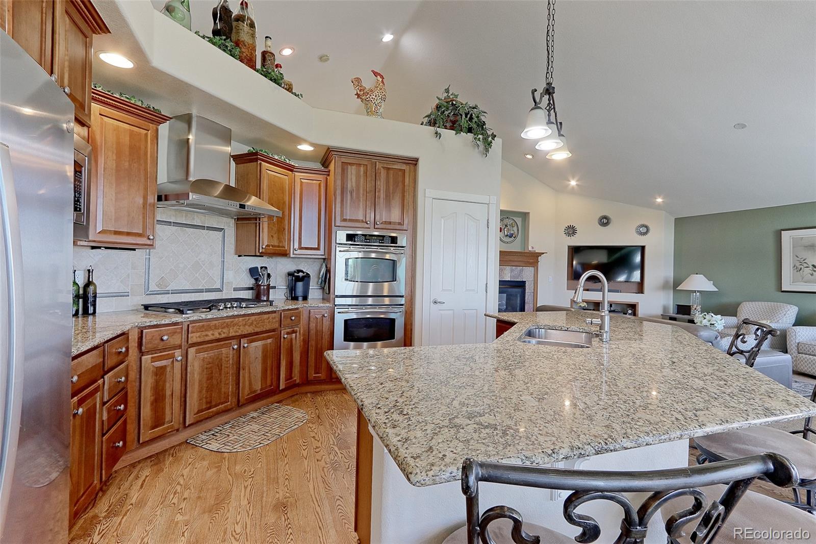 MLS Image #14 for 7978 s country club parkway,aurora, Colorado