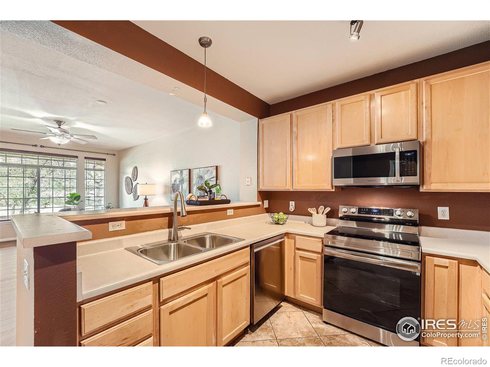 MLS Image #13 for 2855  rock creek circle,superior, Colorado
