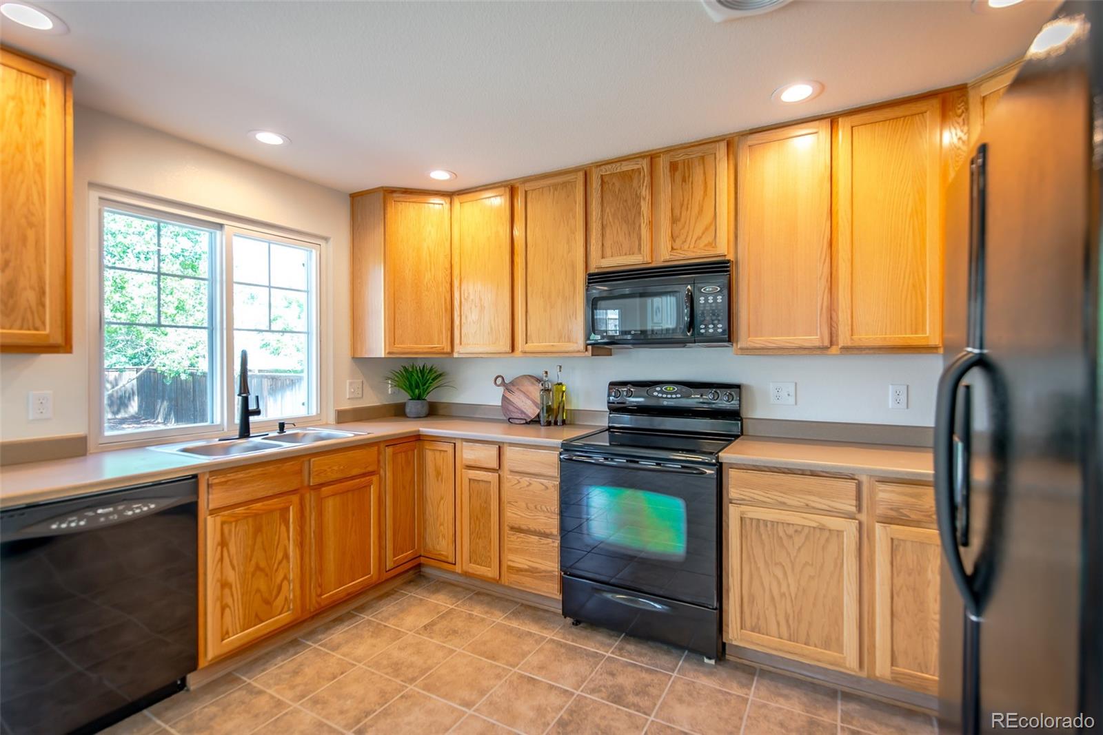 MLS Image #9 for 2413 s ireland court,aurora, Colorado