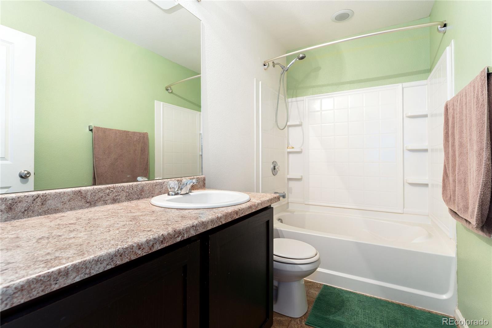 MLS Image #13 for 21071  randolph place,denver, Colorado