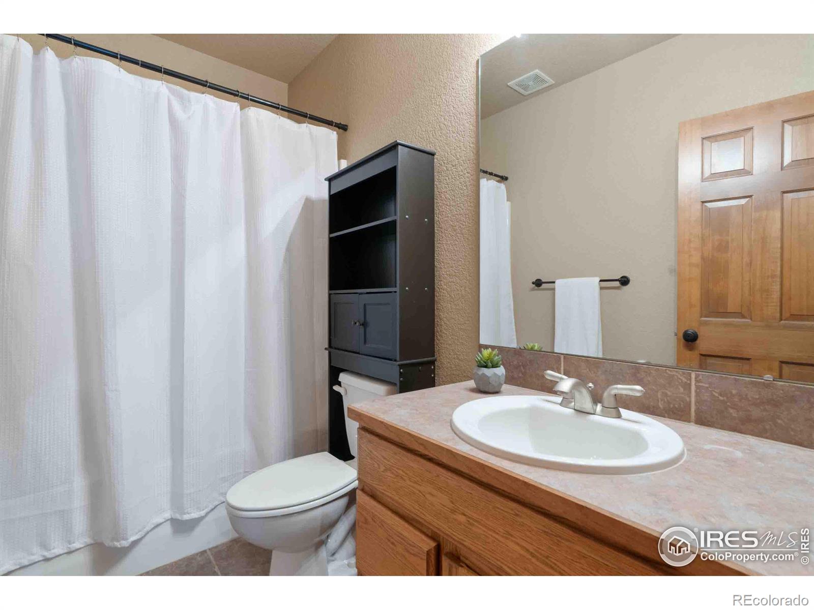 MLS Image #30 for 3414  holden lane,johnstown, Colorado