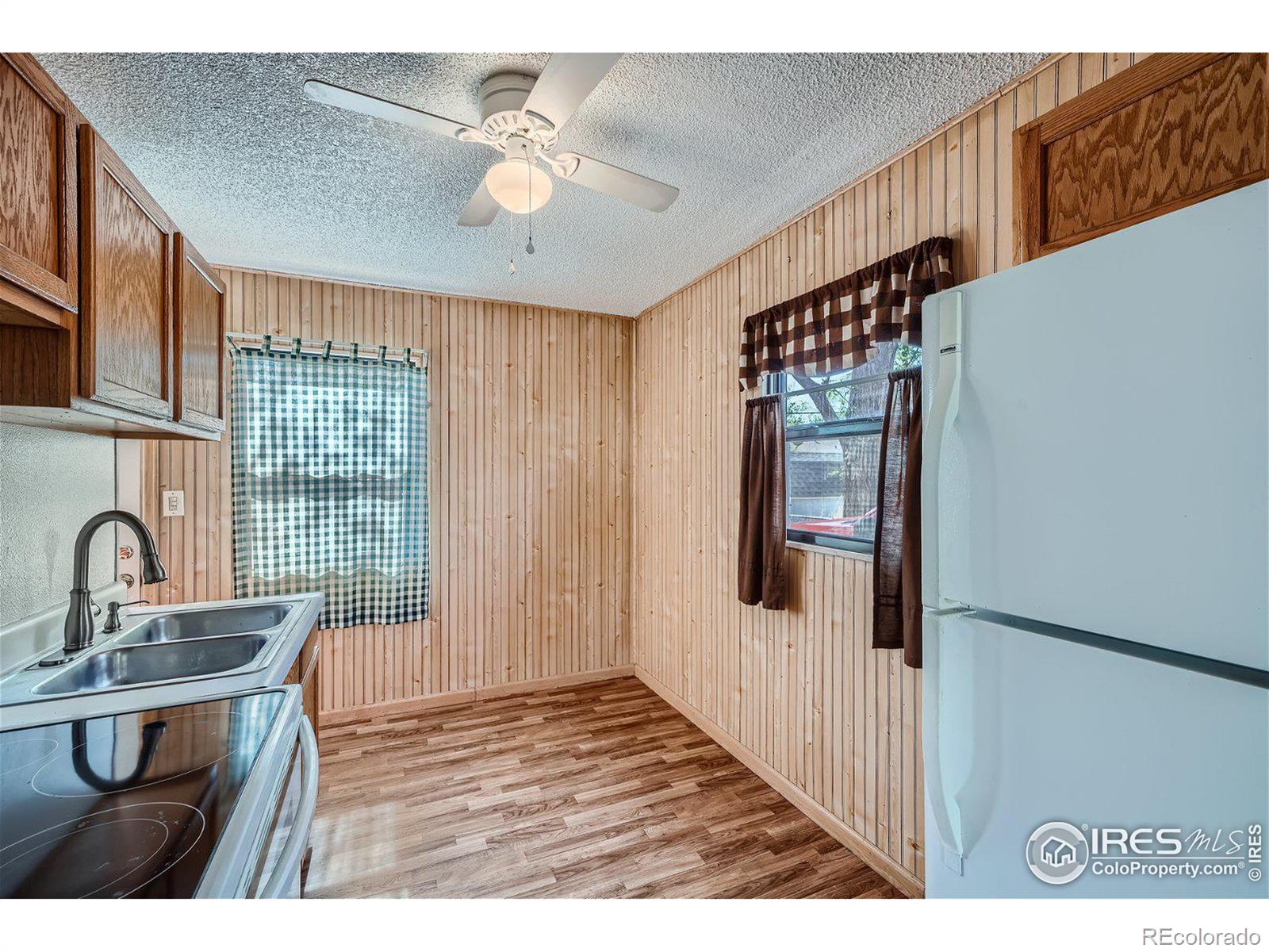 MLS Image #4 for 609 e saint elmo avenue,colorado springs, Colorado