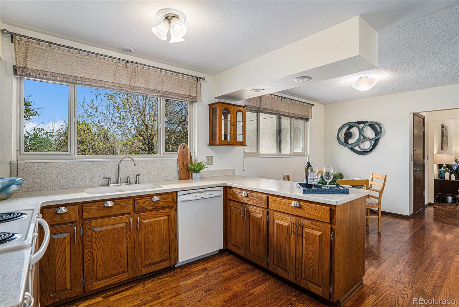 MLS Image #6 for 3920  wakefield drive,colorado springs, Colorado