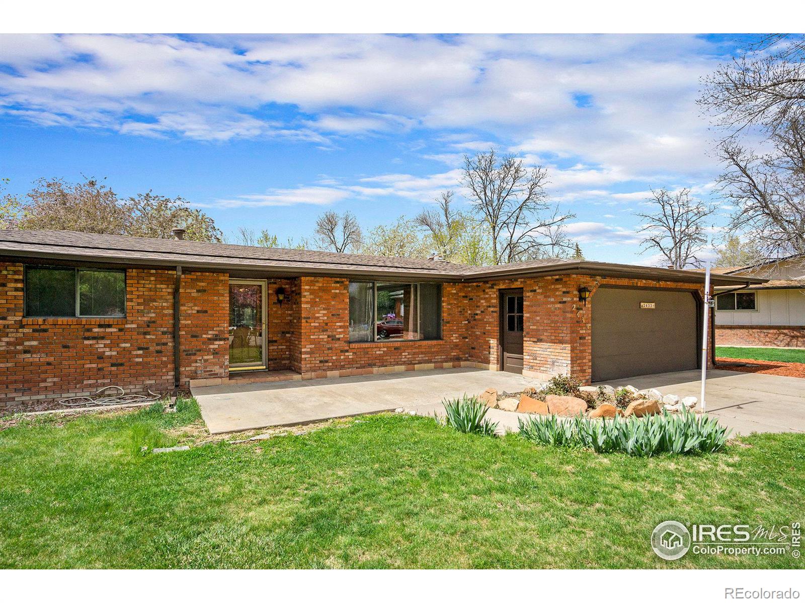 CMA Image for 2433 s pitch pine court,Loveland, Colorado