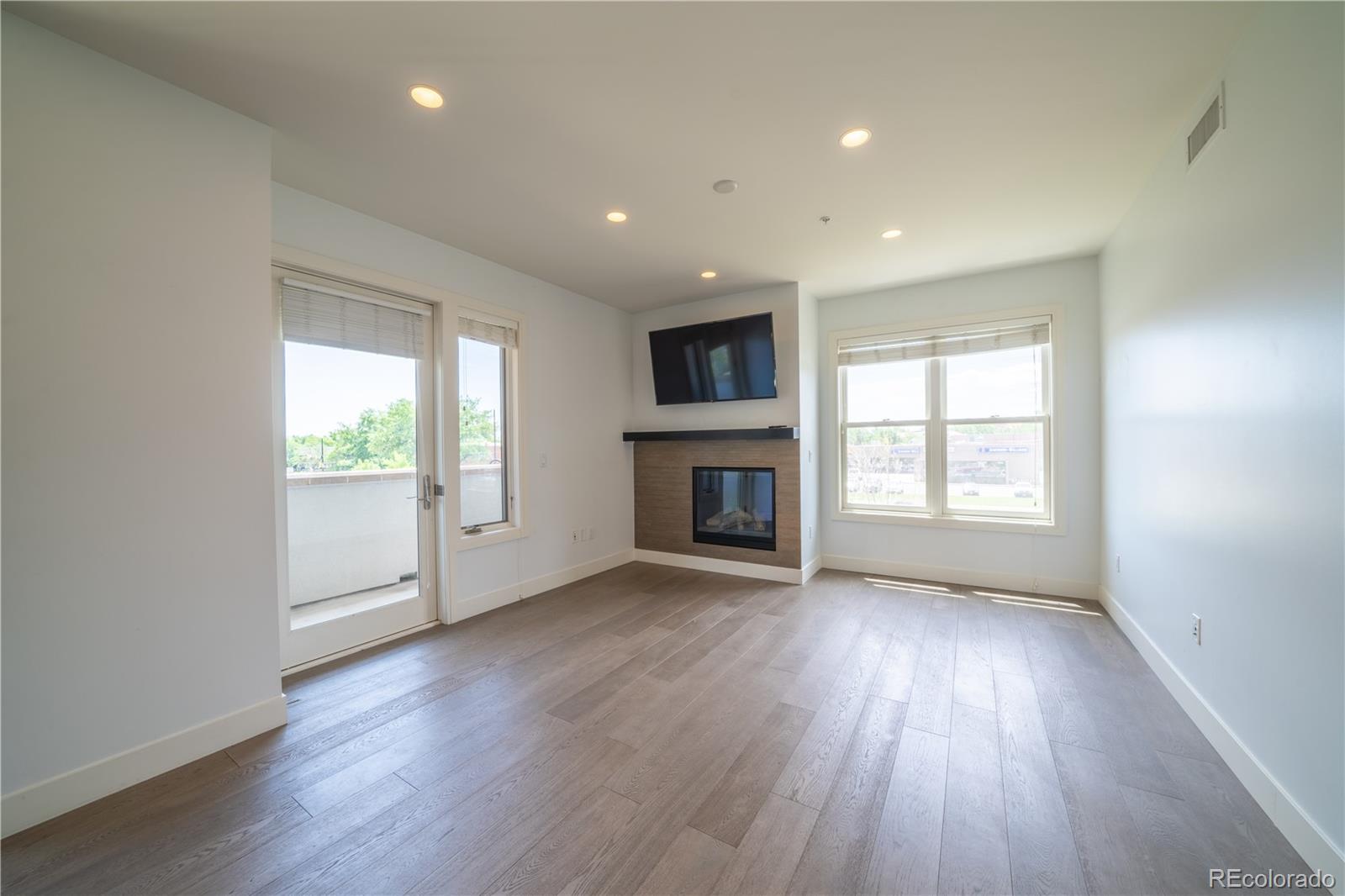 MLS Image #16 for 3301  arapahoe avenue,boulder, Colorado