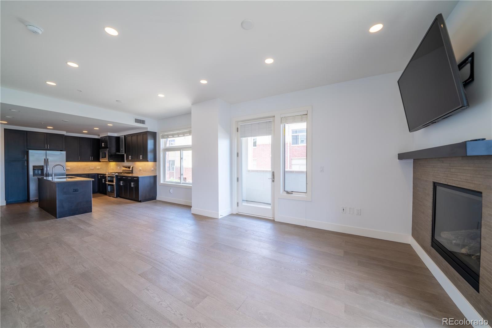 MLS Image #7 for 3301  arapahoe avenue,boulder, Colorado