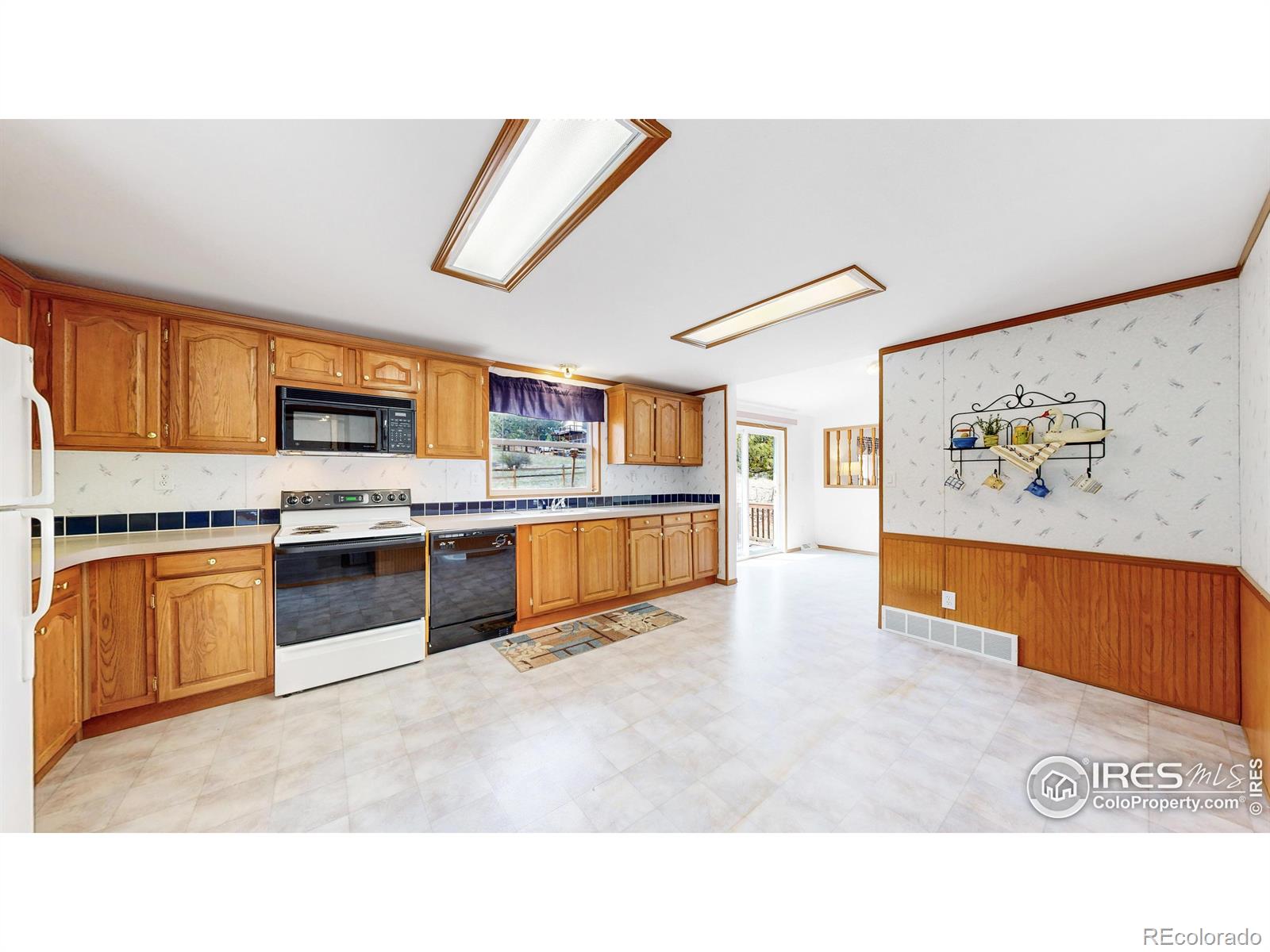 MLS Image #2 for 575  chapin lane,estes park, Colorado