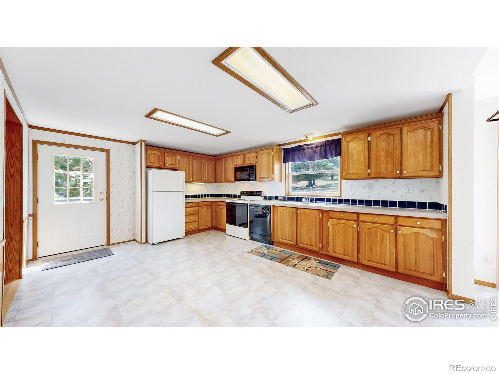 MLS Image #3 for 575  chapin lane,estes park, Colorado