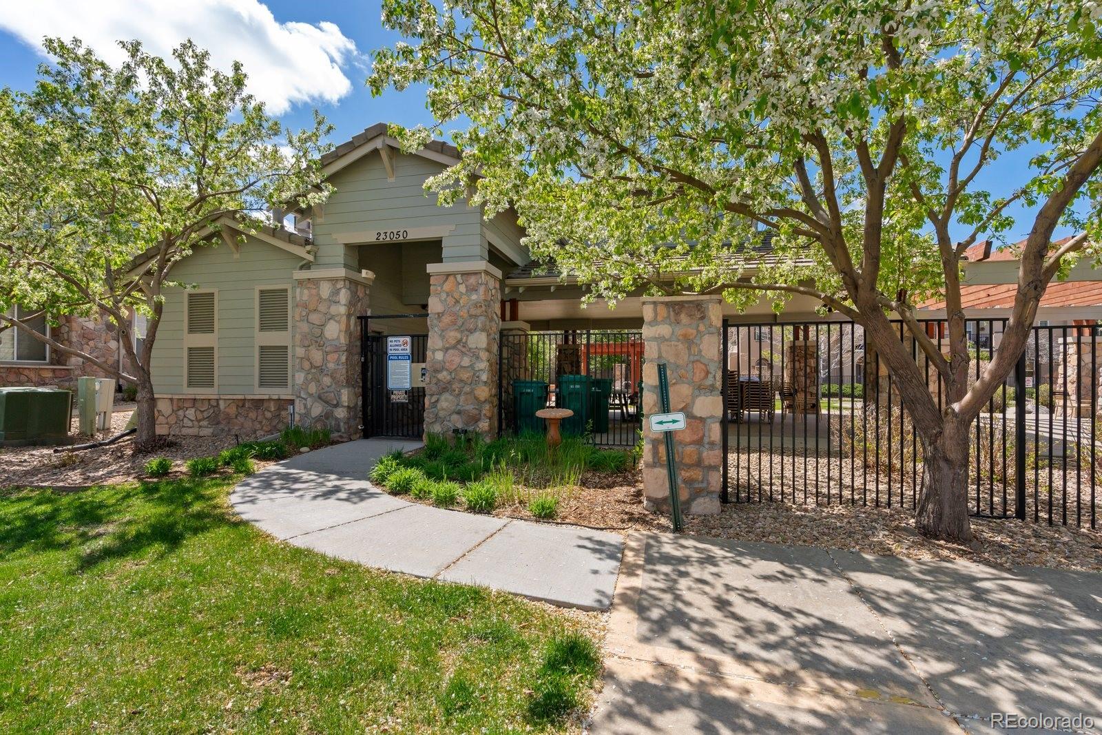 MLS Image #25 for 6714 s winnipeg circle 104,aurora, Colorado