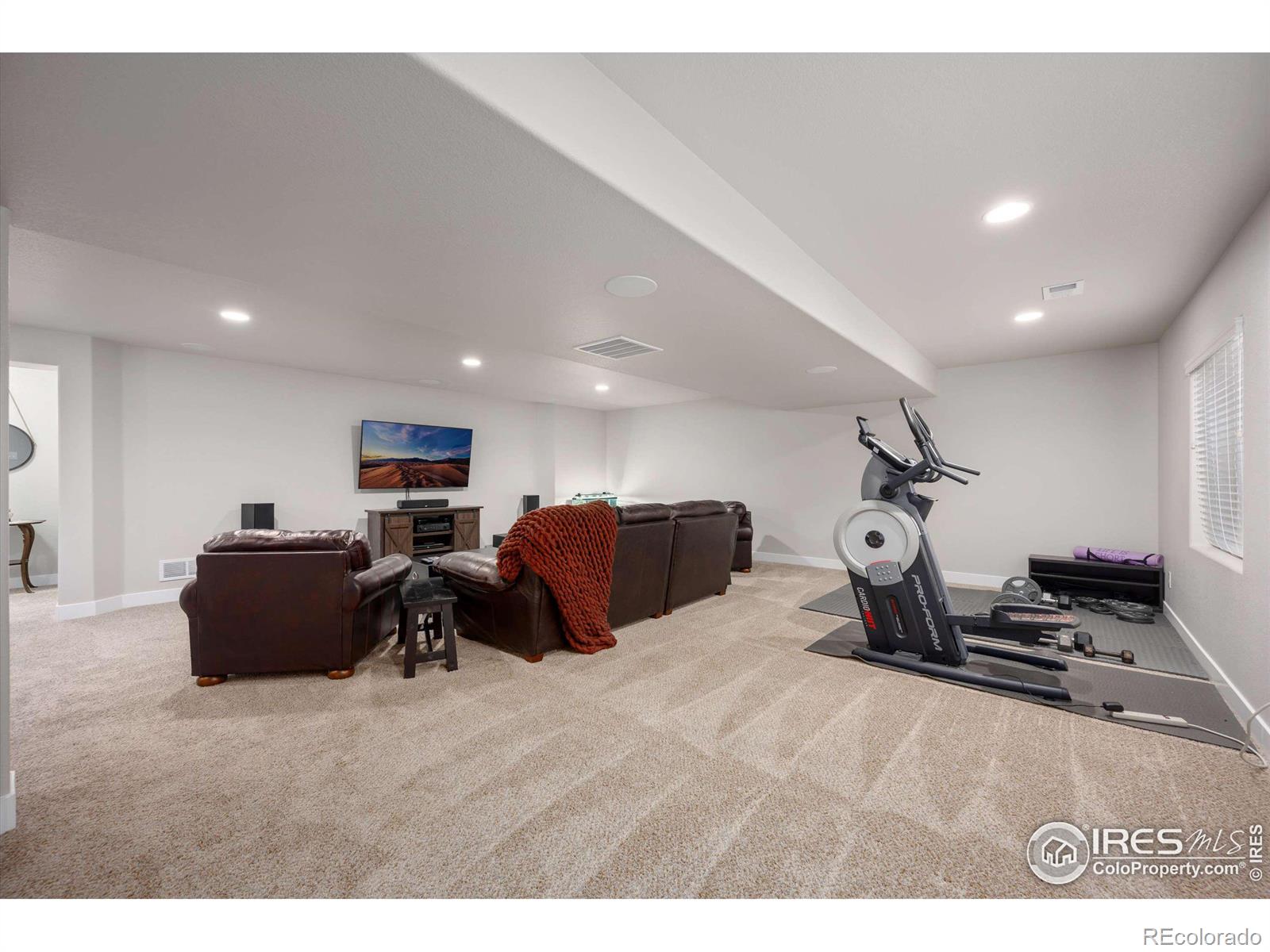 MLS Image #20 for 2146  day spring drive,windsor, Colorado