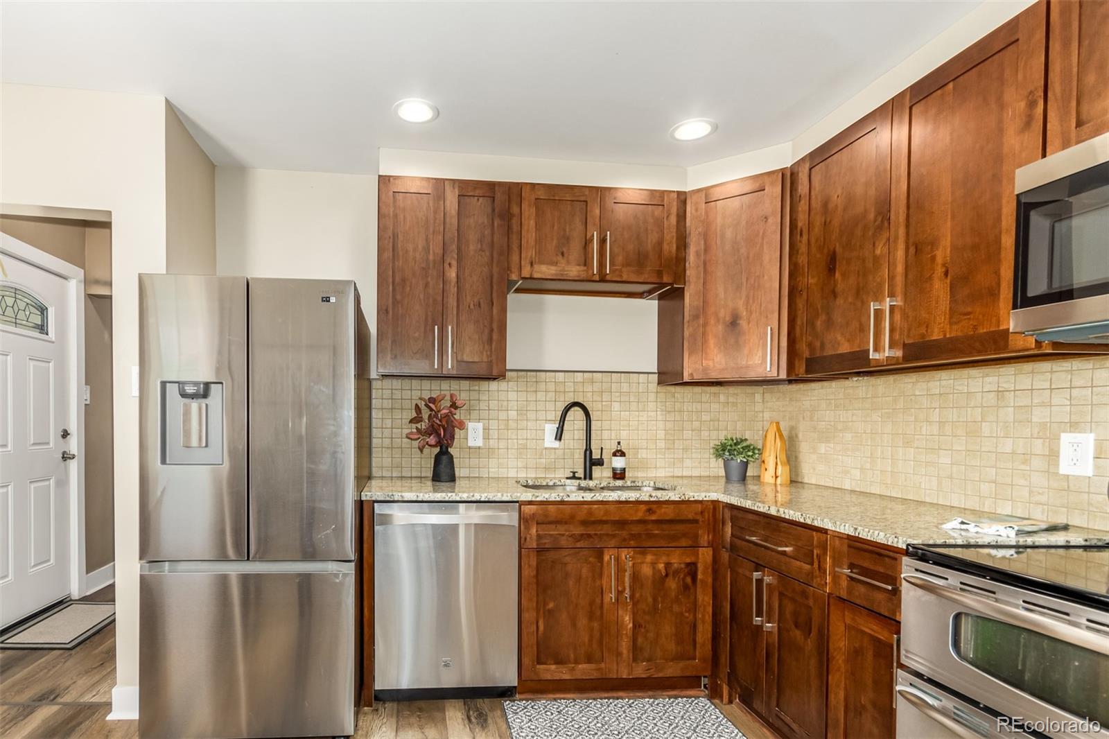 MLS Image #9 for 150 s pierce street,lakewood, Colorado