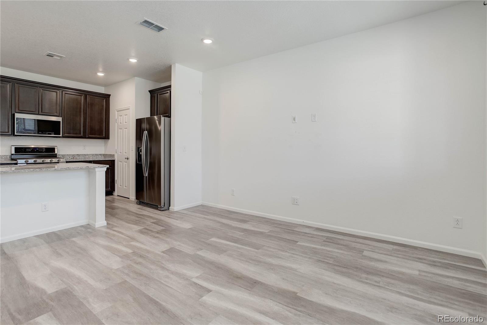 MLS Image #9 for 21543 e 59th place,aurora, Colorado