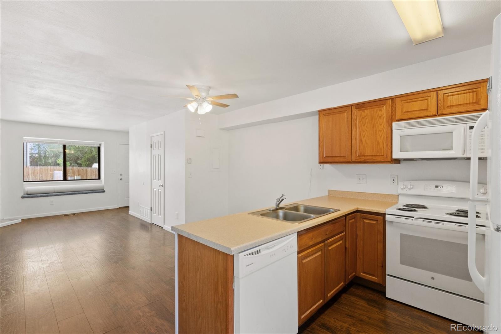 MLS Image #5 for 3237  bridgewater drive,colorado springs, Colorado