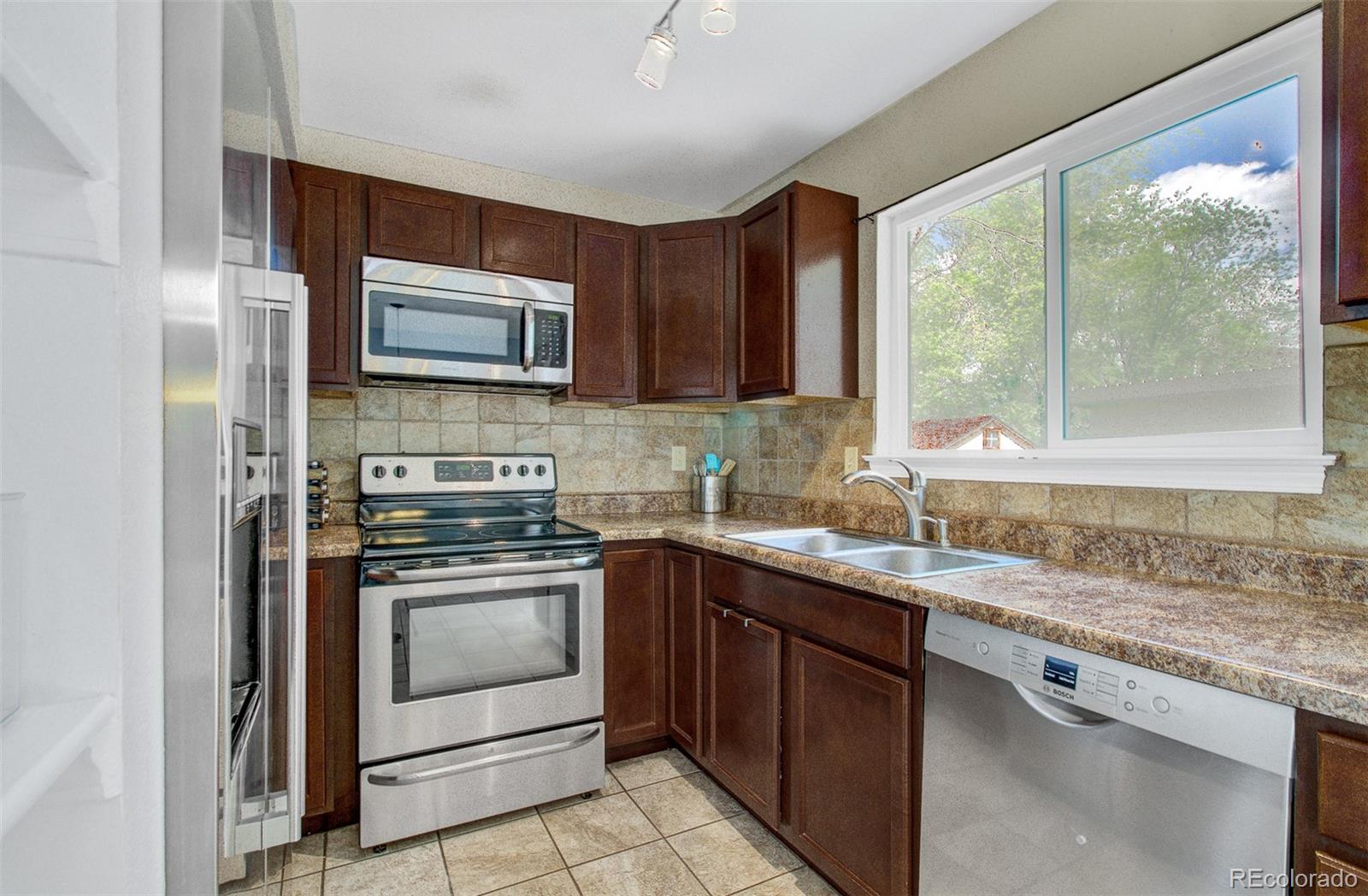 MLS Image #4 for 245  pointer place,colorado springs, Colorado